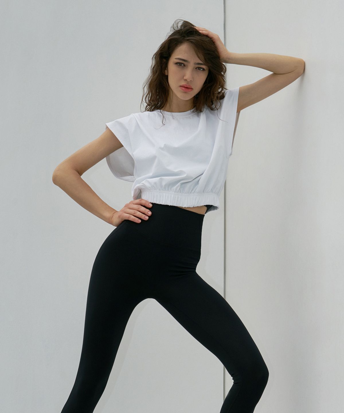 데비웨어(DEVIWEAR) 루즈 캡 슬리브 DEVI-TS0030-화이트
