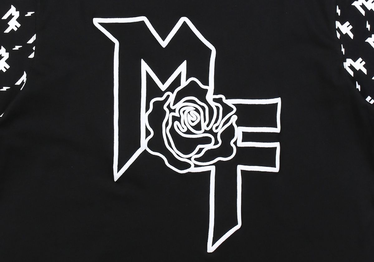 몽키플라워(Monkey Flower) 공용 힙합로즈 패턴그래픽 소매 반팔티셔츠/MM1WTS13U BLACK