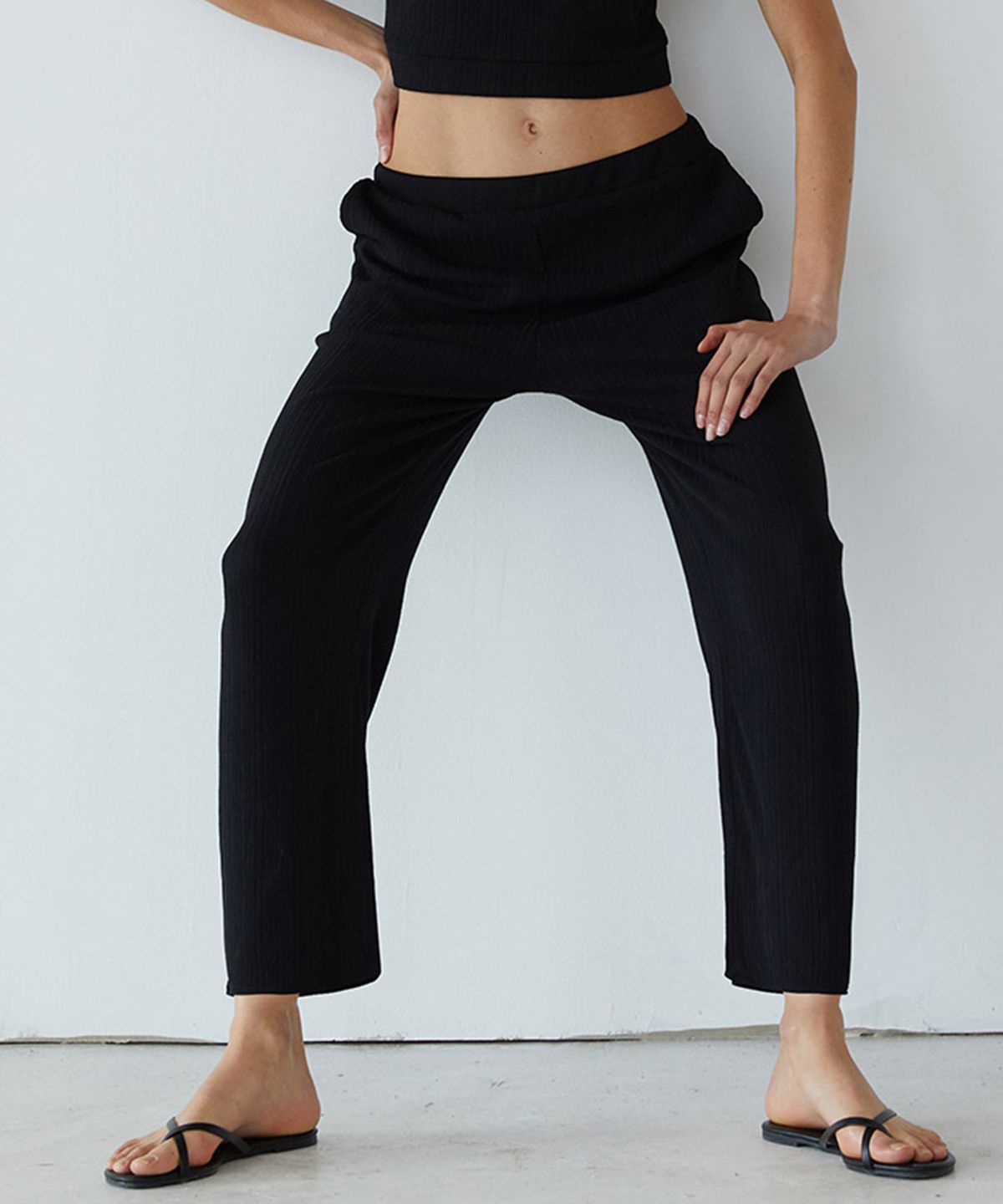 킴도(KIMDOH) BLACK WRINKLE WIDE KNIT PANTS