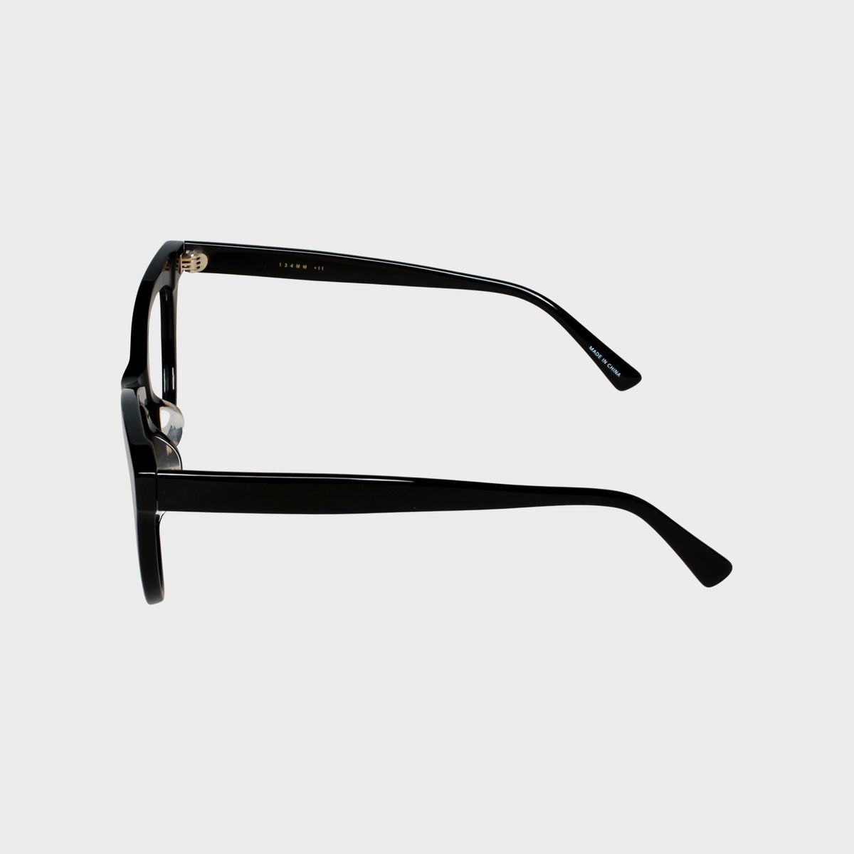 일삼사엠엠(134MM) 캣츠아이 오버형 아세테이트 블랙 M000877