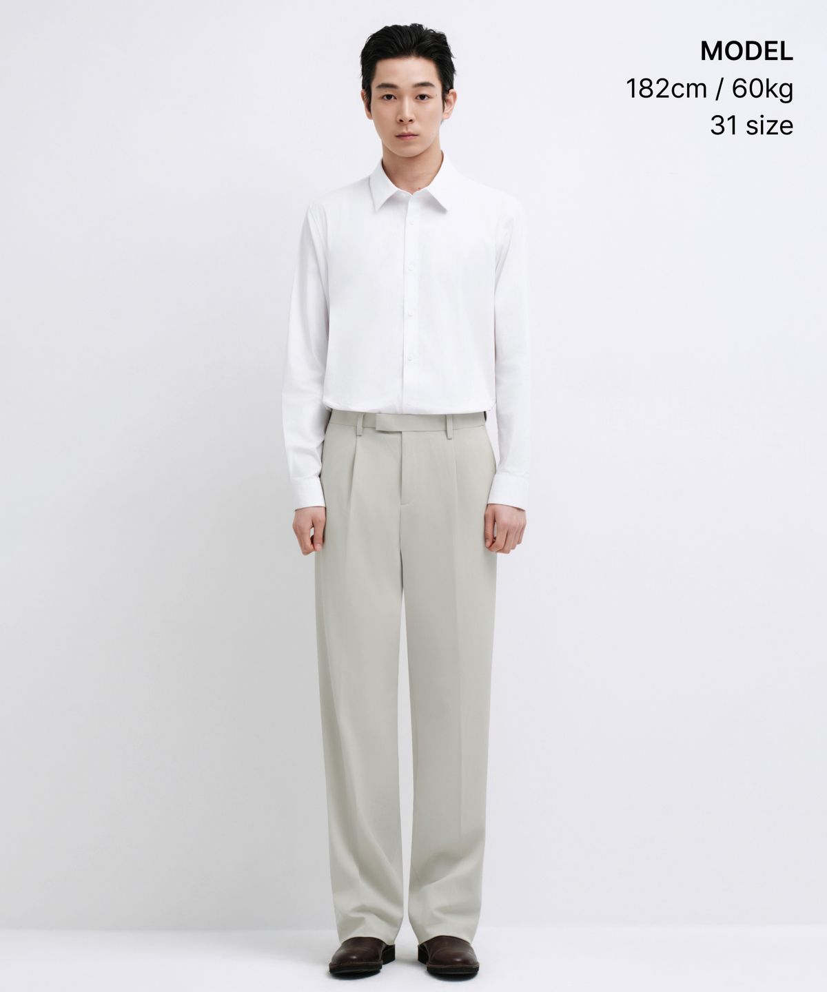 무신사 스탠다드(MUSINSA STANDARD) 와이드 히든 밴딩 슬랙스 [더스티 크림]
