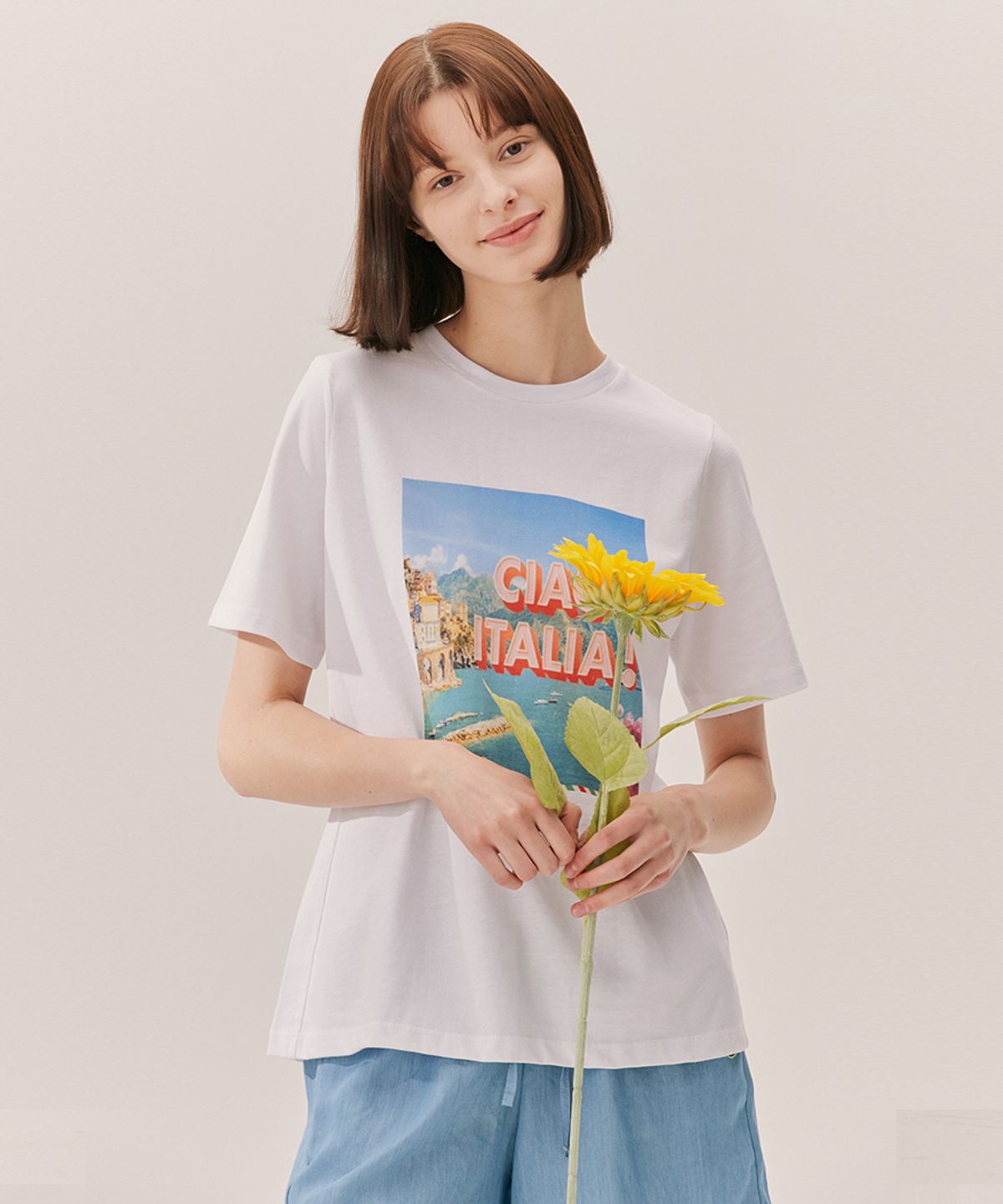 쎄뚜(CETU) 기본핏 프린트 라운드 반팔티 (화이트)