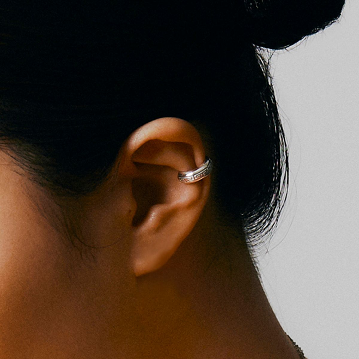 바이물드(BY MULDE) 투호 이어커프_Tuho earcuff