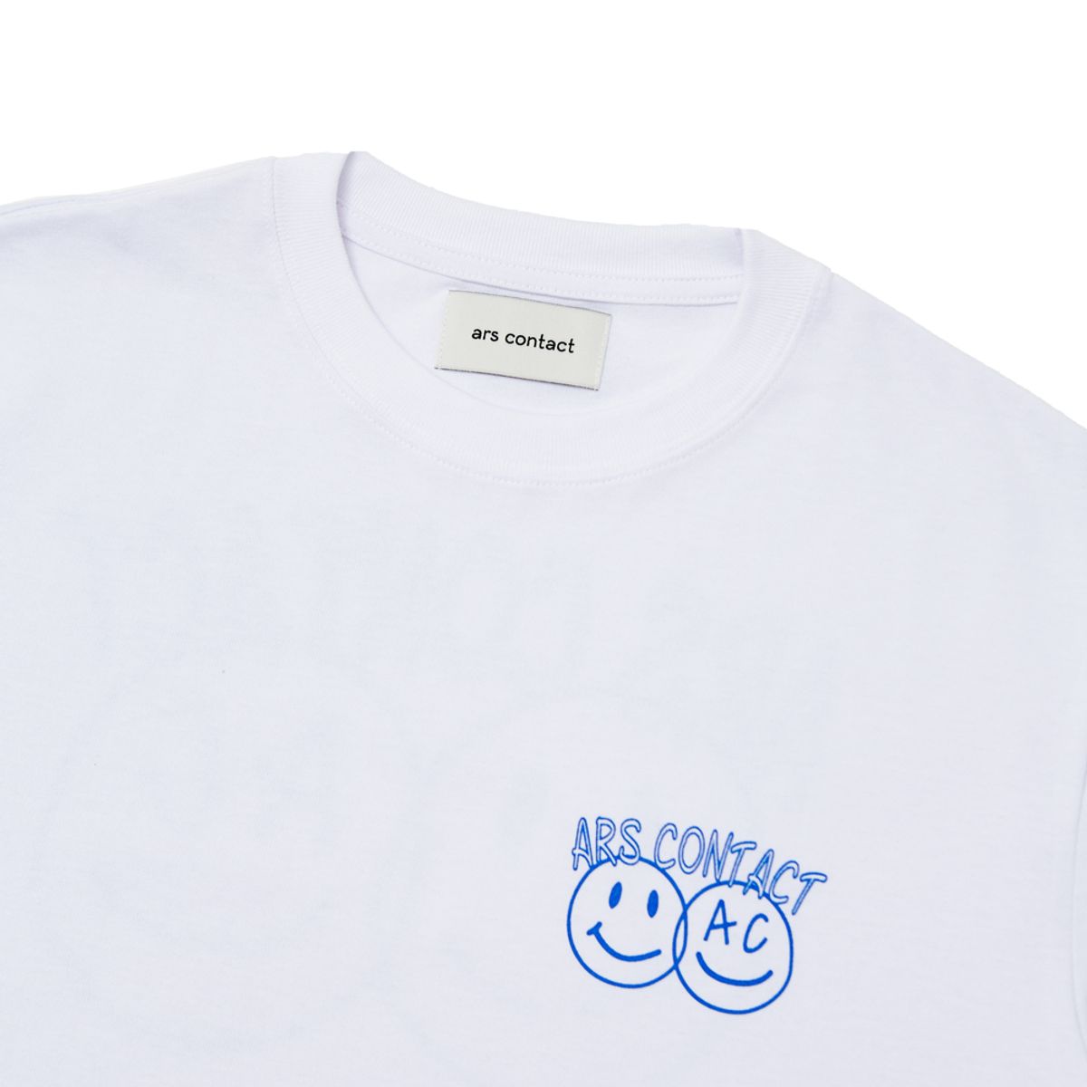 아르스 콘택트(ARSCONTACT) AC Smile Tee. White