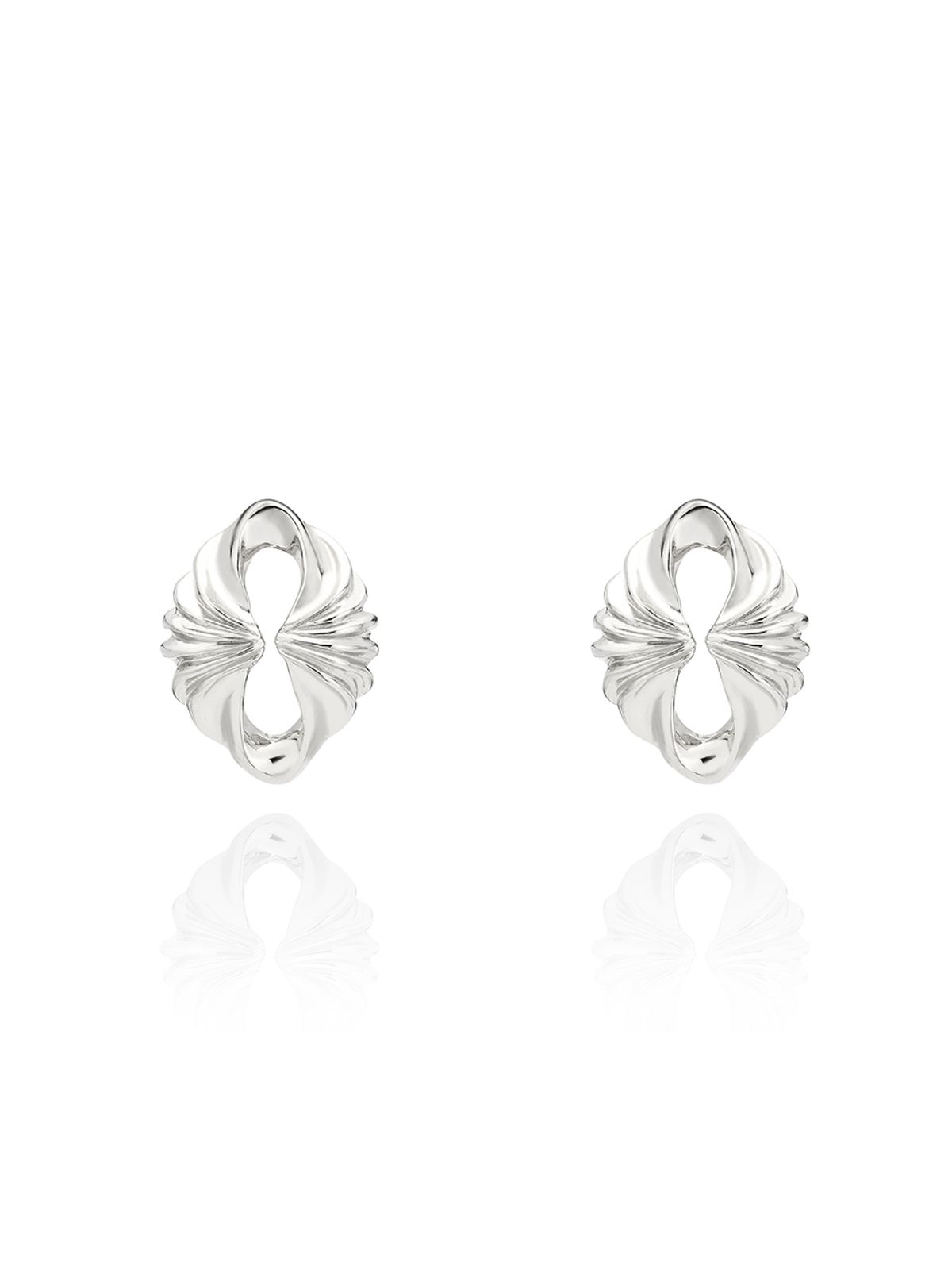 파피(POPPI) Shell stud earrings