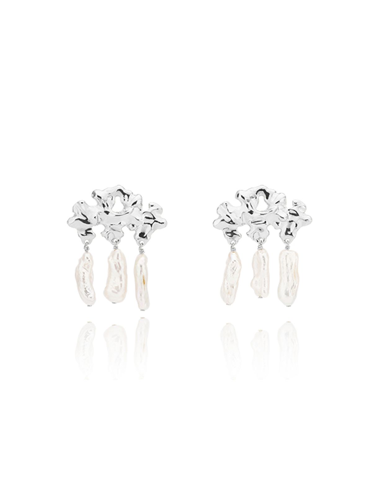 파피(POPPI) Gentle wave pearl earrings