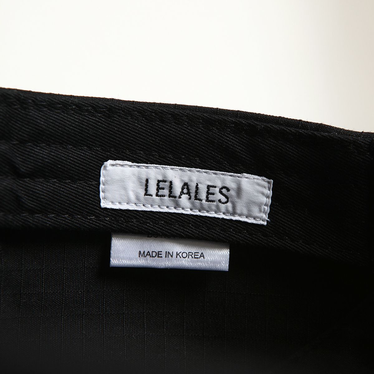 르라레(LELALES) 립스탑 캠프캡 -검정