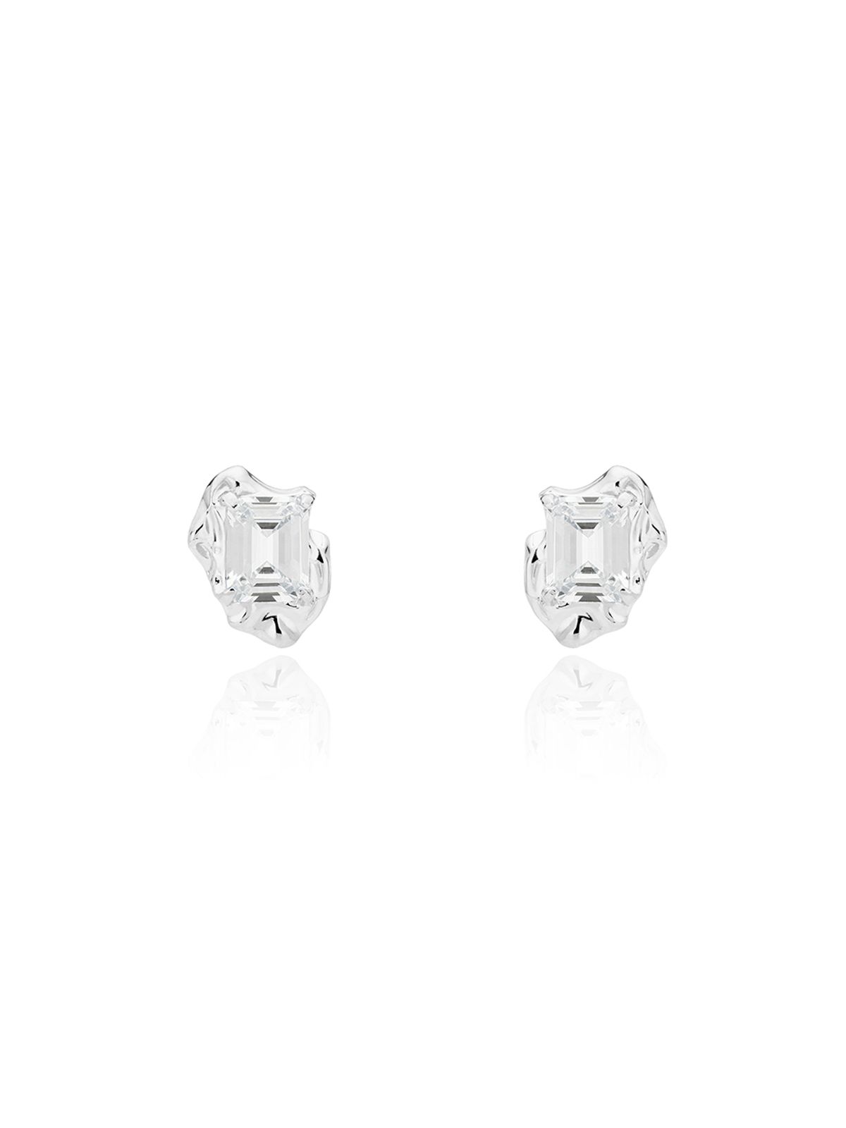 파피(POPPI) Basic wave earrings (White)