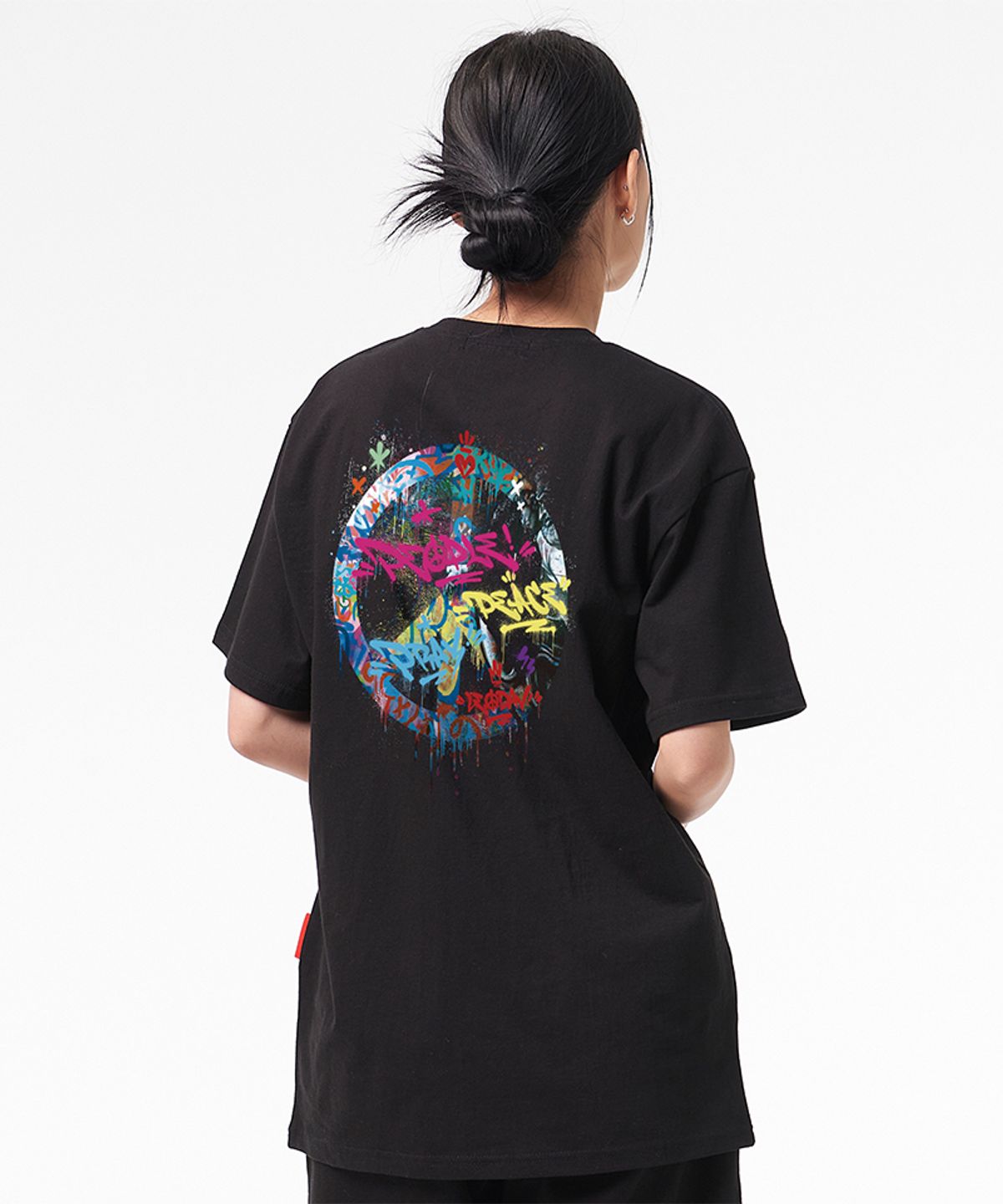 아티스트웨어(ARTISTWEAR) [ATW X 레오다브] 피스메이커 오버핏 반팔티_BK