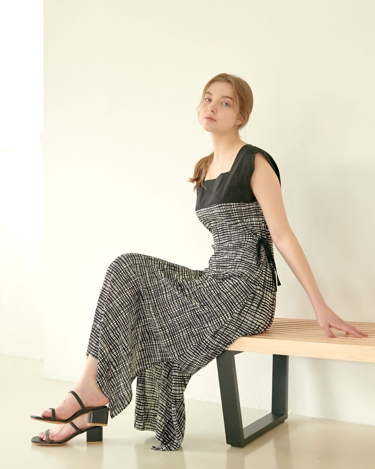 피노블랑코(PINO BLANCO) Black Ripple Onepiece