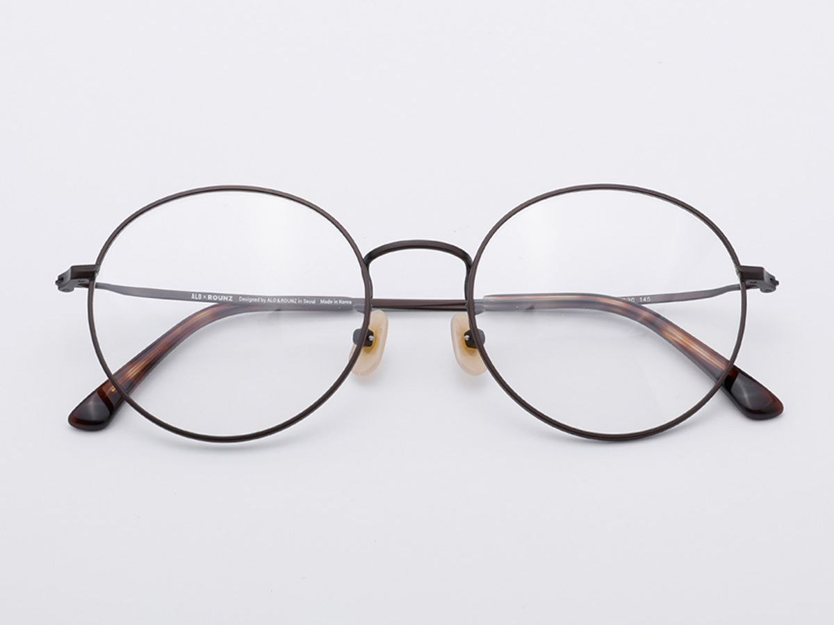 알로아이웨어(ALO EYEWEAR) [ALOXROUNZ] AR8101A C5 오버사이즈 브라운 라운드 안경테