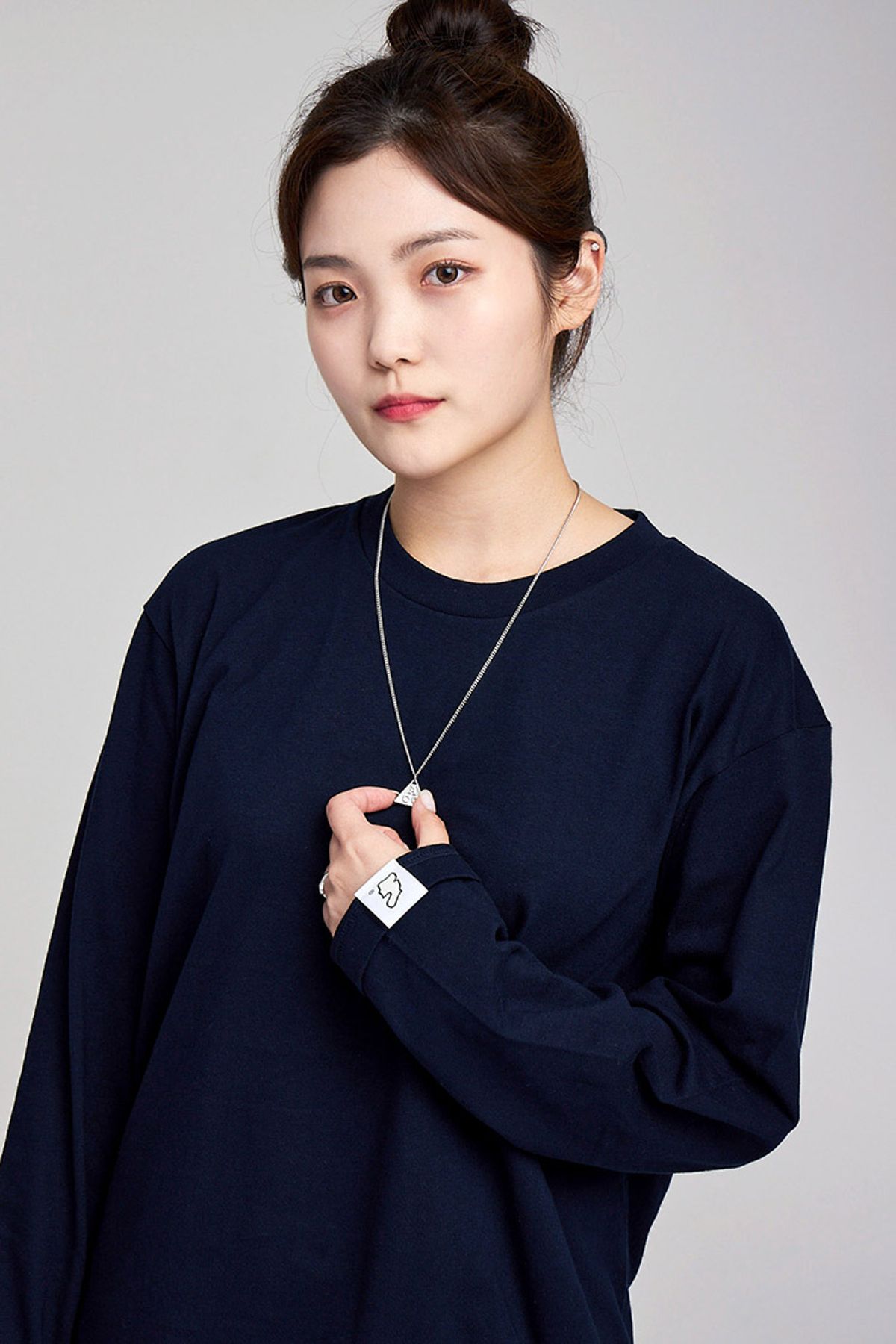 어퍼스트로피 콤마(APOSTROPHE COMMA) 라벨 워크 2-PACK 티셔츠 (Long/Long)