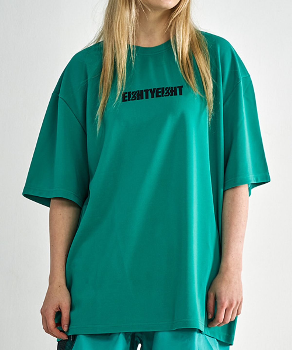 88리미티드(88LIMITED) BREATHBRIC T-shirt (GREEN)