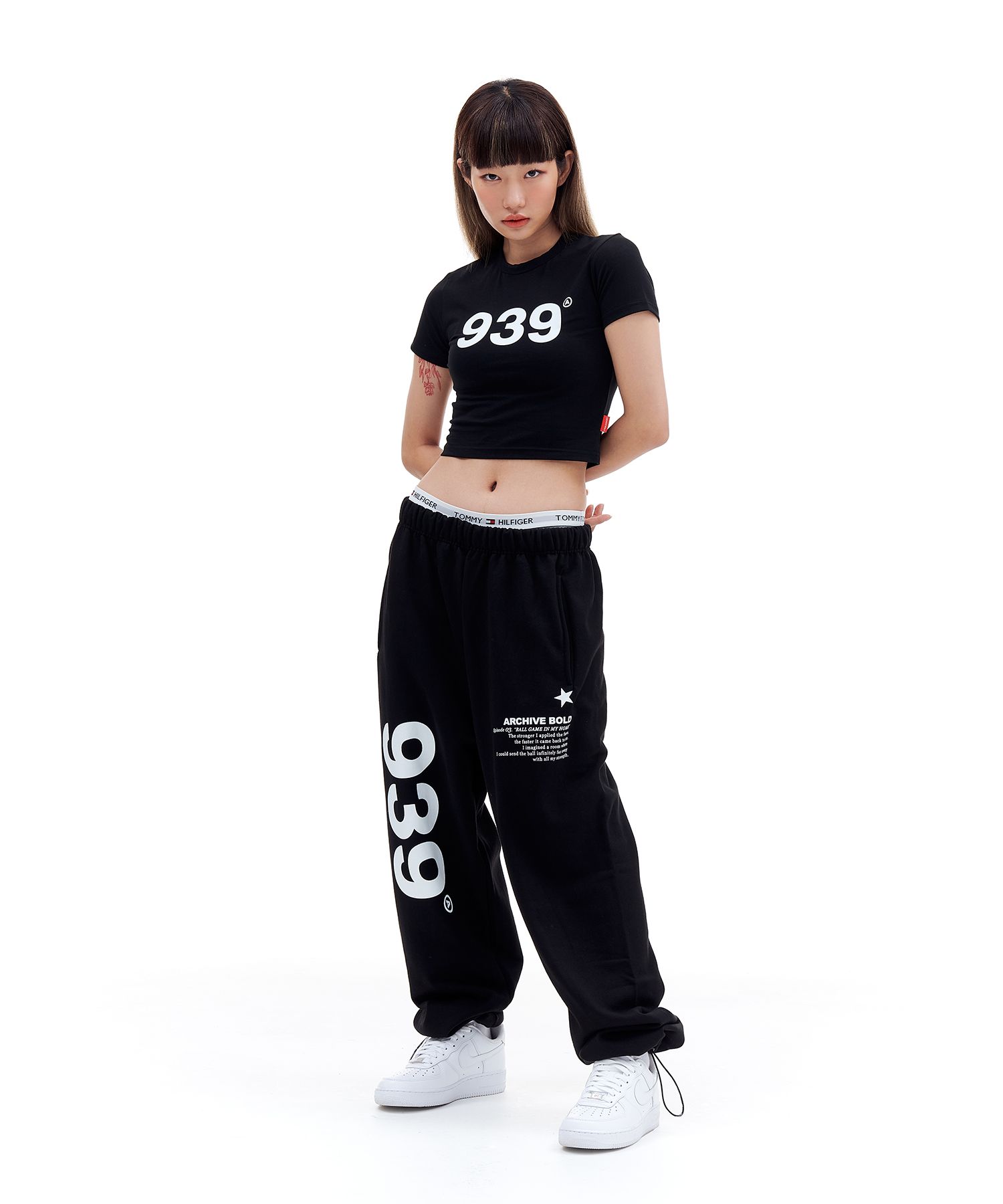 MUSINSA | ARCHIVE BOLD 939 LOGO CROP TOP_BLACK