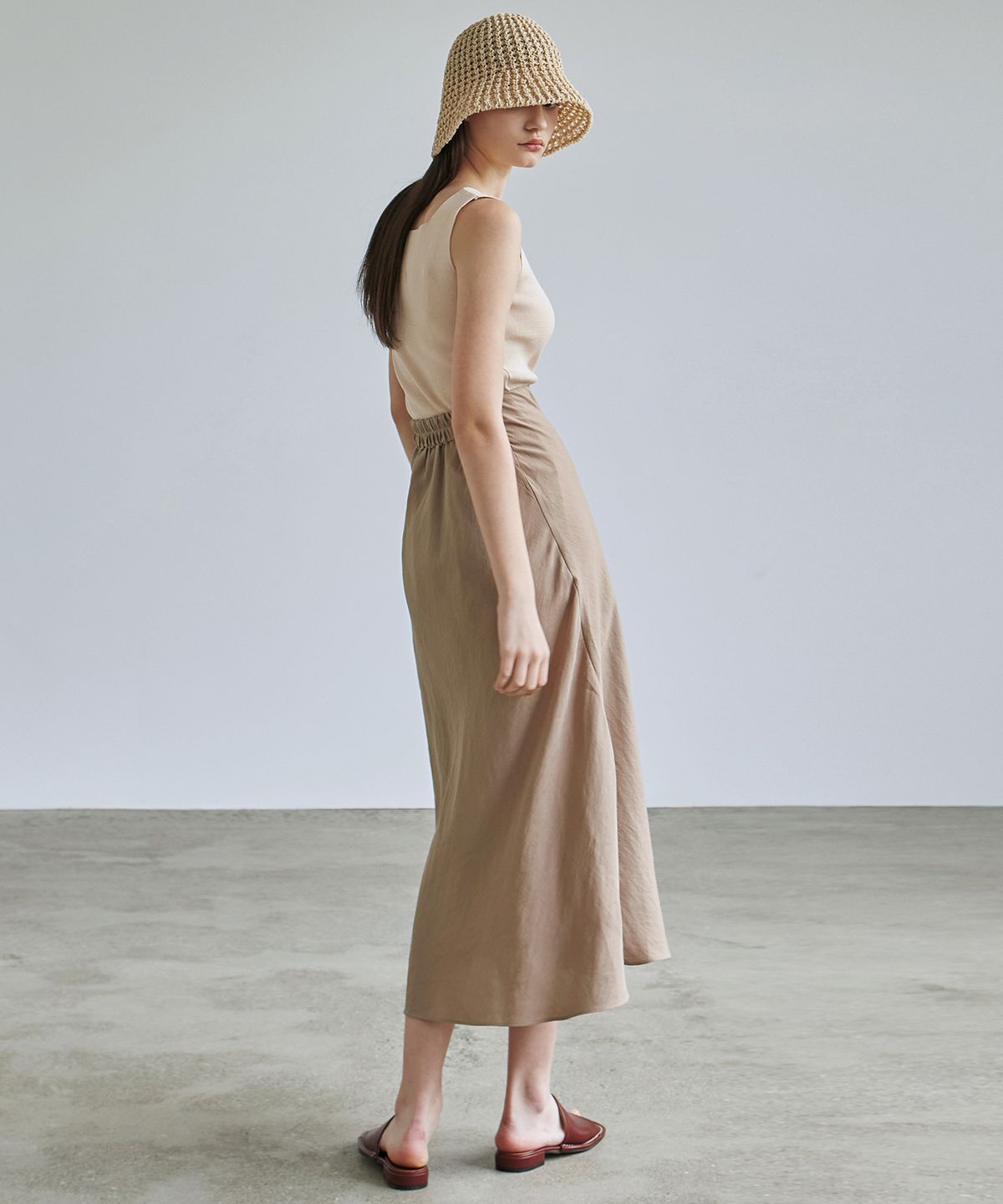 닉앤니콜(NICK&NICOLE) [ESSENTIAL] SQUARE NECK KNIT SLEEVELESS_BEIGE
