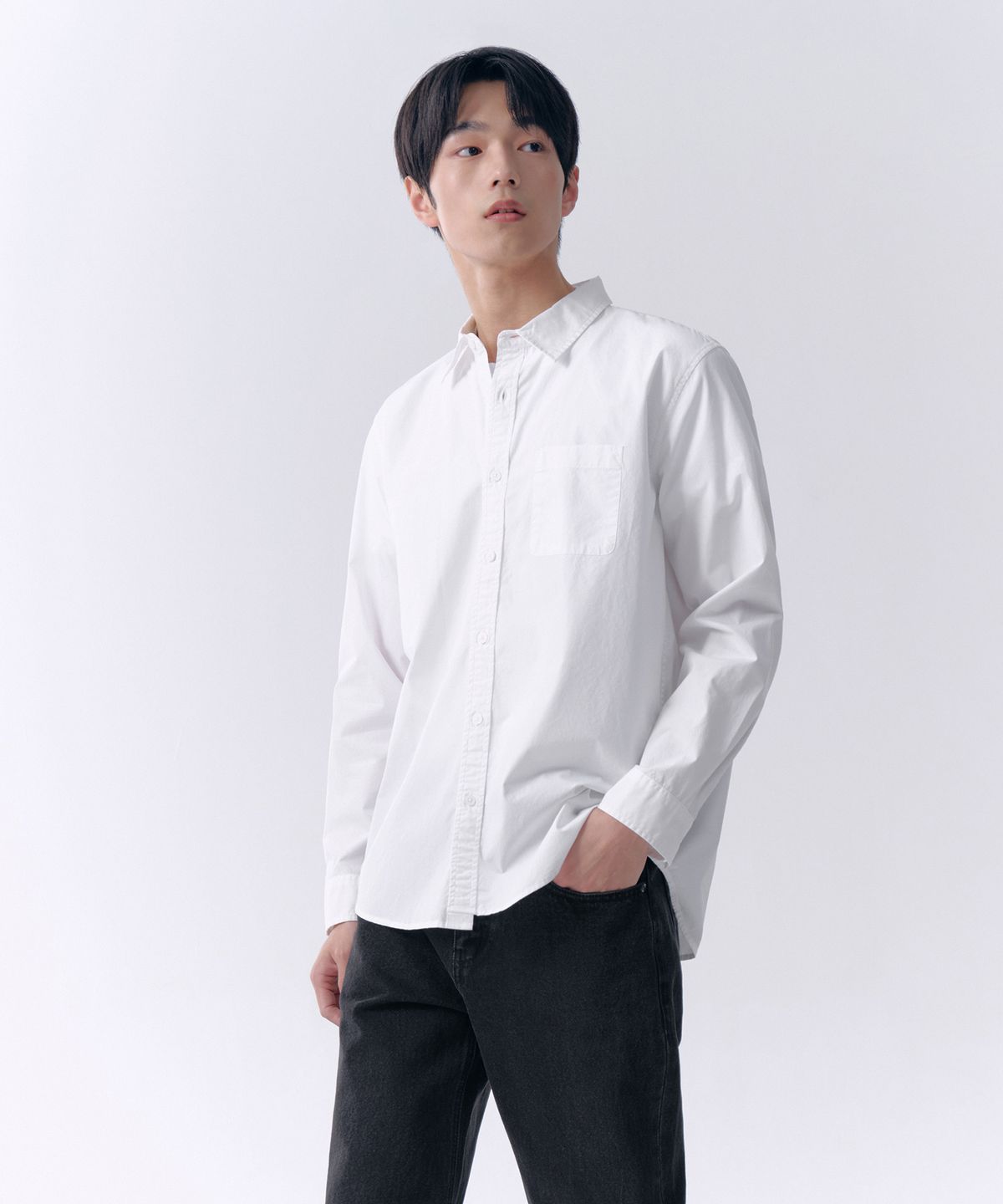 무신사 스탠다드(MUSINSA STANDARD) 스트레이트 데님 팬츠 [워시드 블랙]
