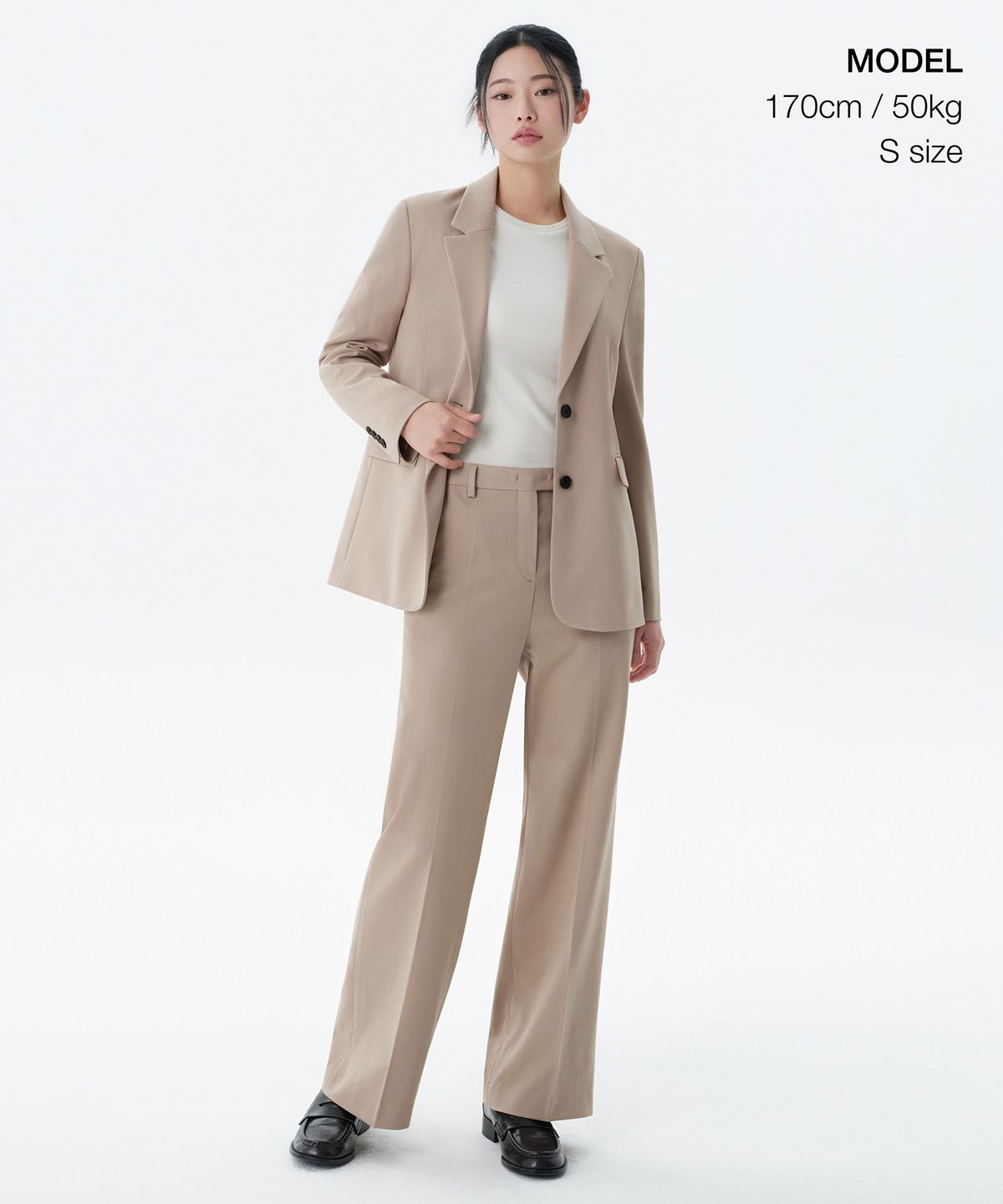 무신사 스탠다드 우먼(MUSINSA STANDARD WOMAN) 우먼즈 베이식 블레이저 [베이지]