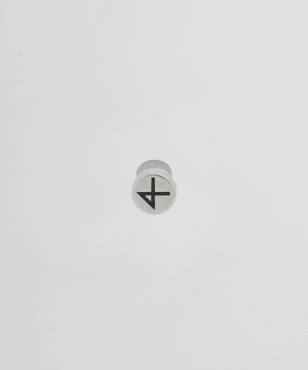 논논(NONENON) NONE EAR