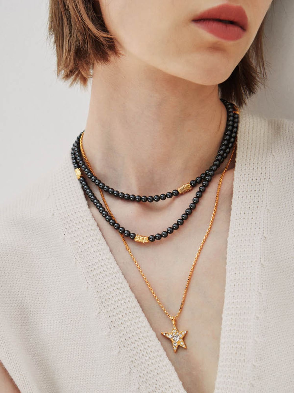 엘리오나(ELYONA) Lodestar Pendant Necklace