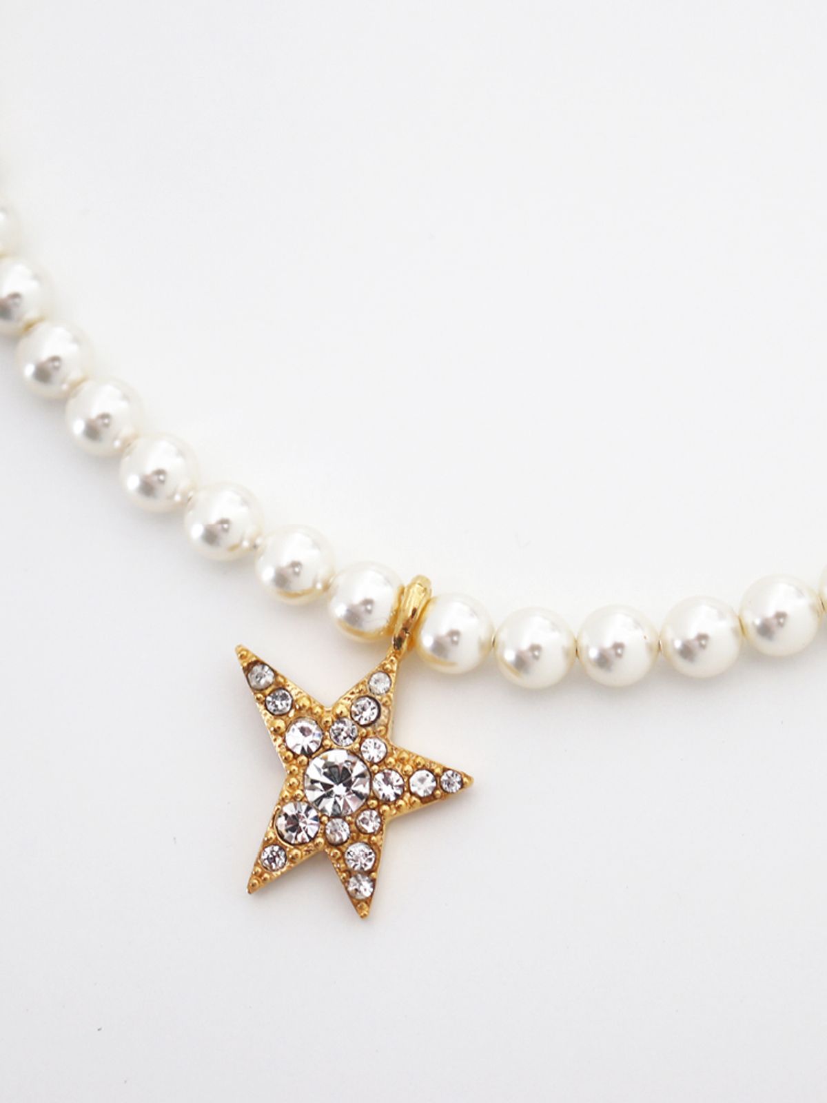 엘리오나(ELYONA) Lodestar Pendant Pearl Necklace