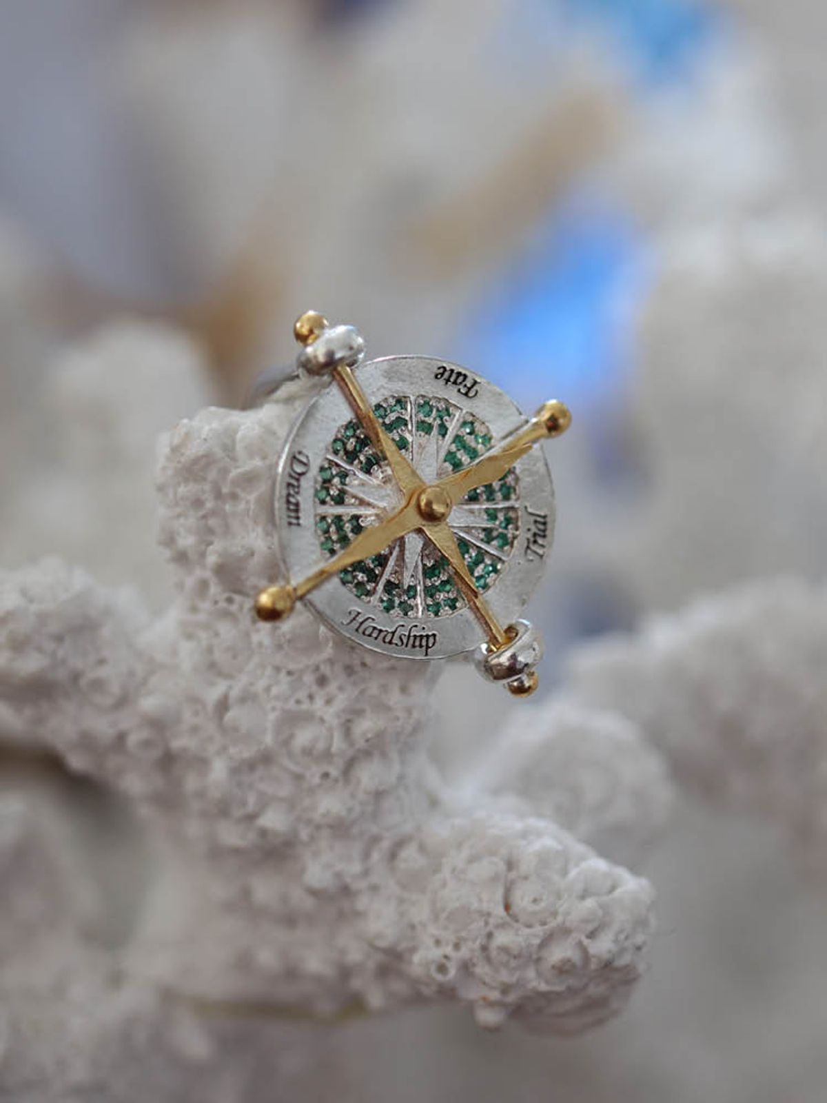 엘리오나(ELYONA) Life Cardinal Compass Ring