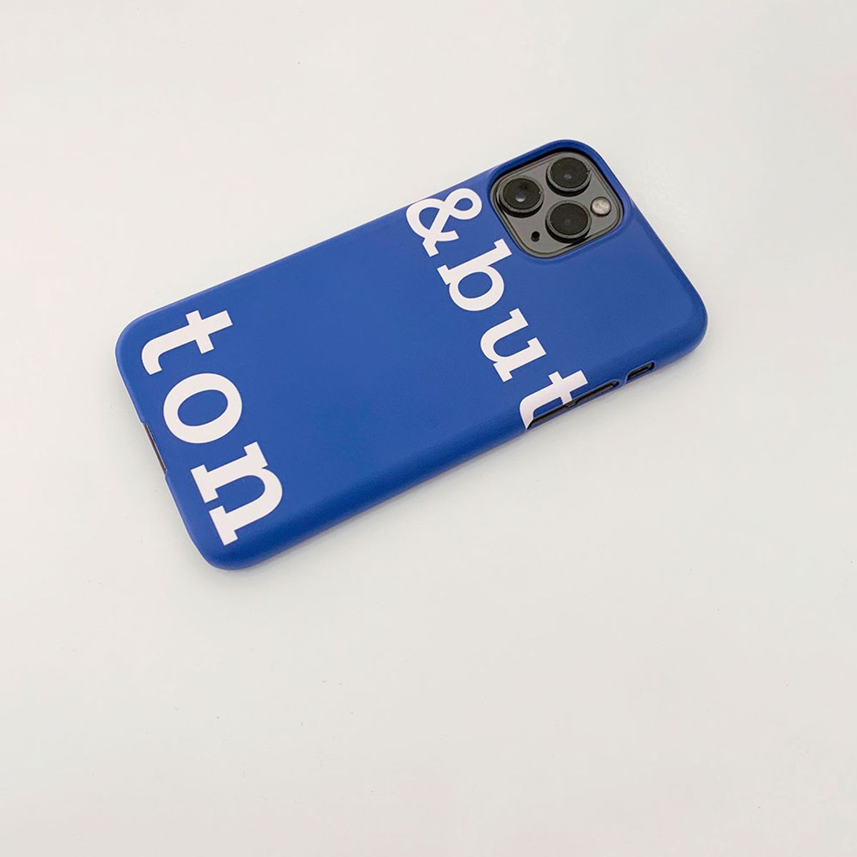 앤버튼(ANDBUTTON) 레터링앤 블루