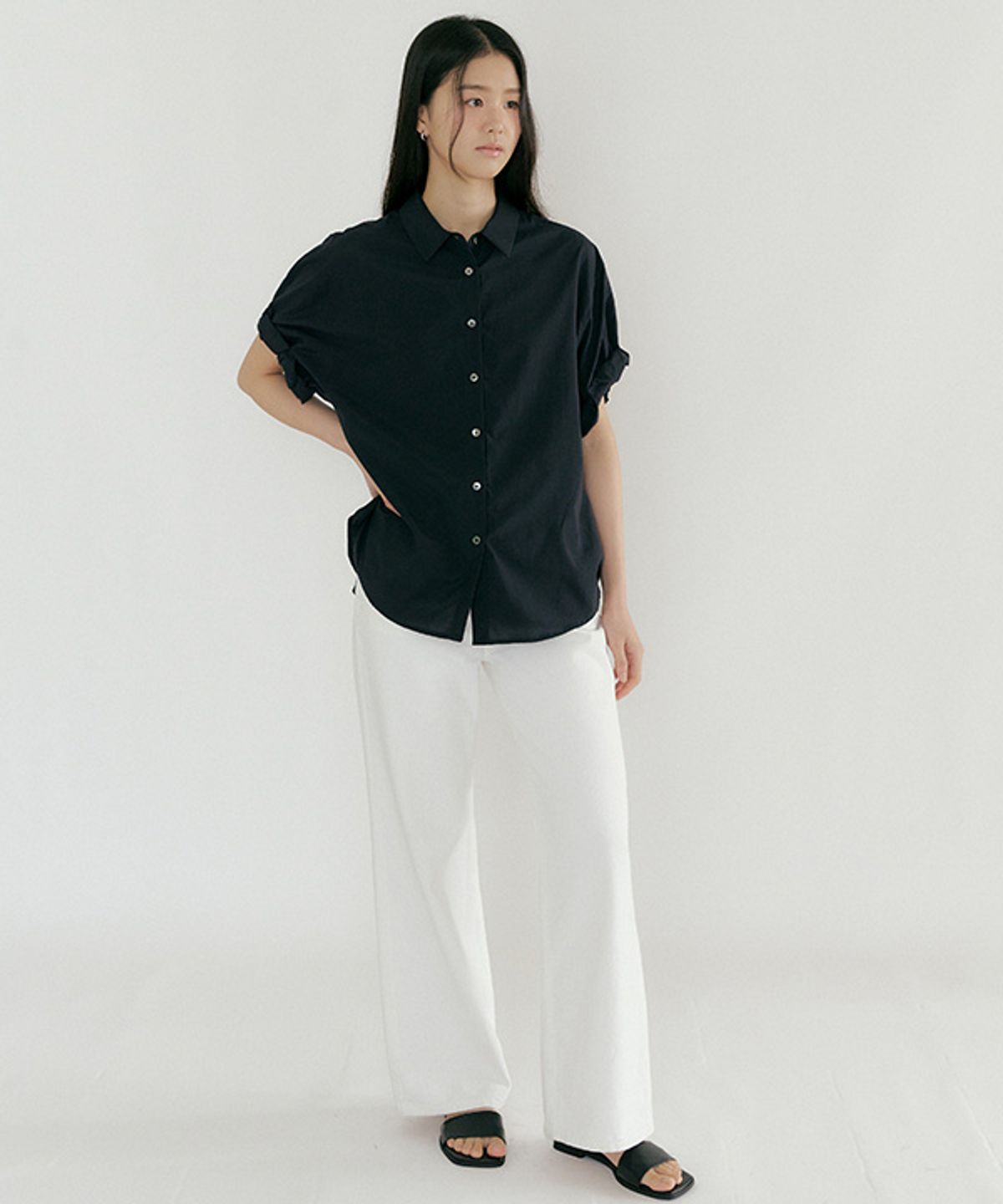 링서울(LINGSEOUL) roll-up blouse-navy