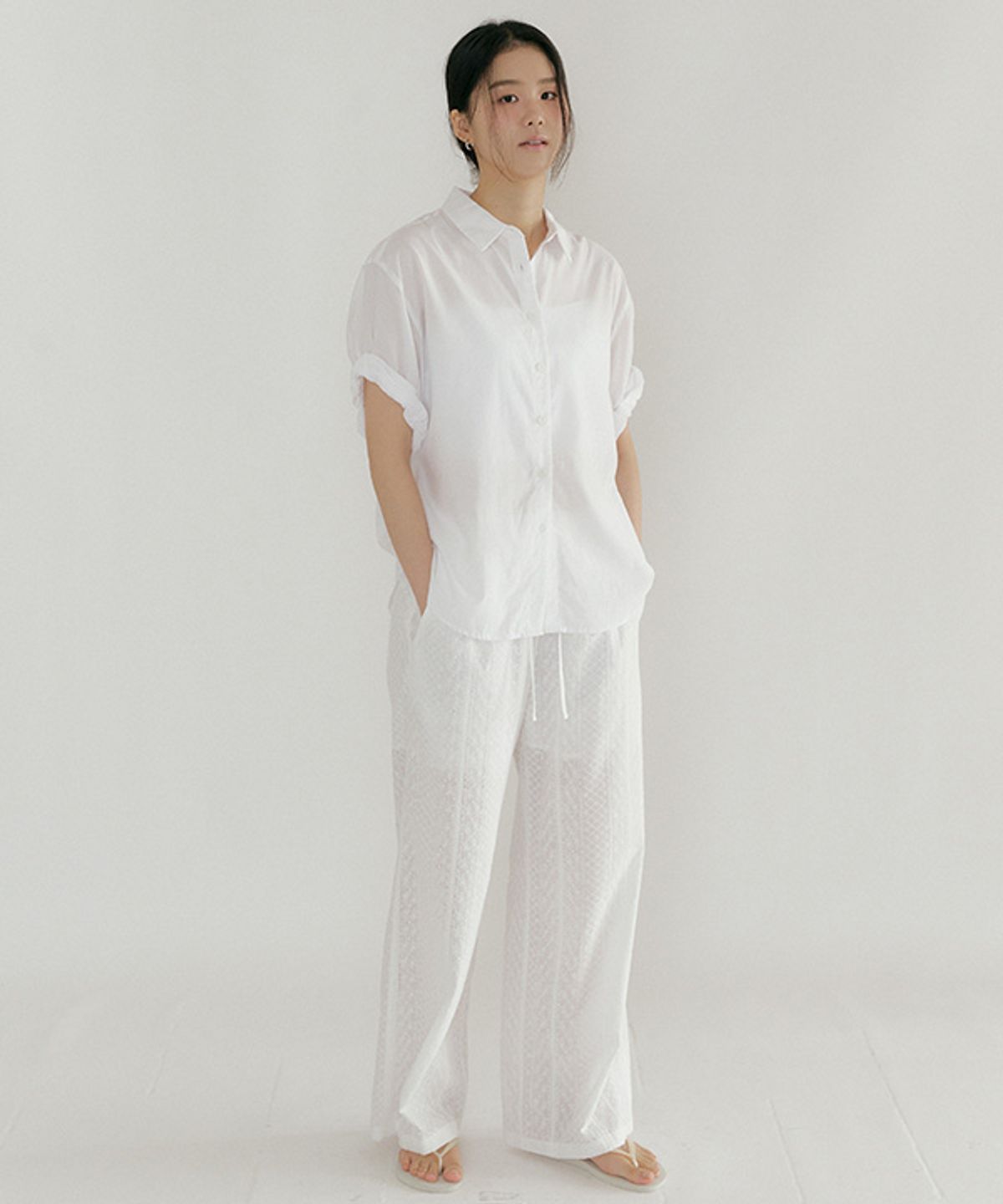 링서울(LINGSEOUL) roll-up blouse-white
