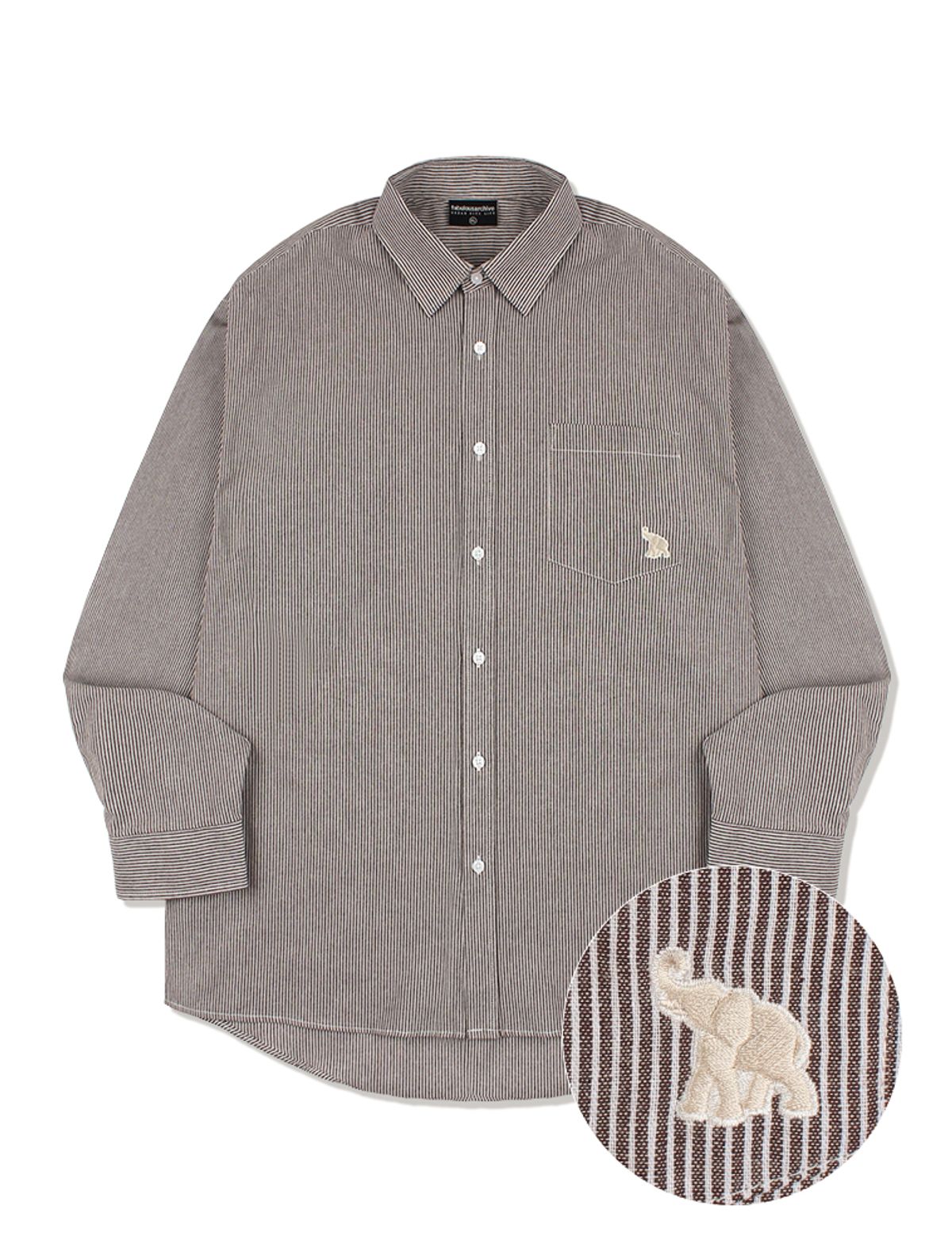 라 메종 스튜디오(LA MAISON STUDIO) UNISEX 세미오버핏 스트라이프 포켓자수 셔츠 브라운(FCB3SH306M)