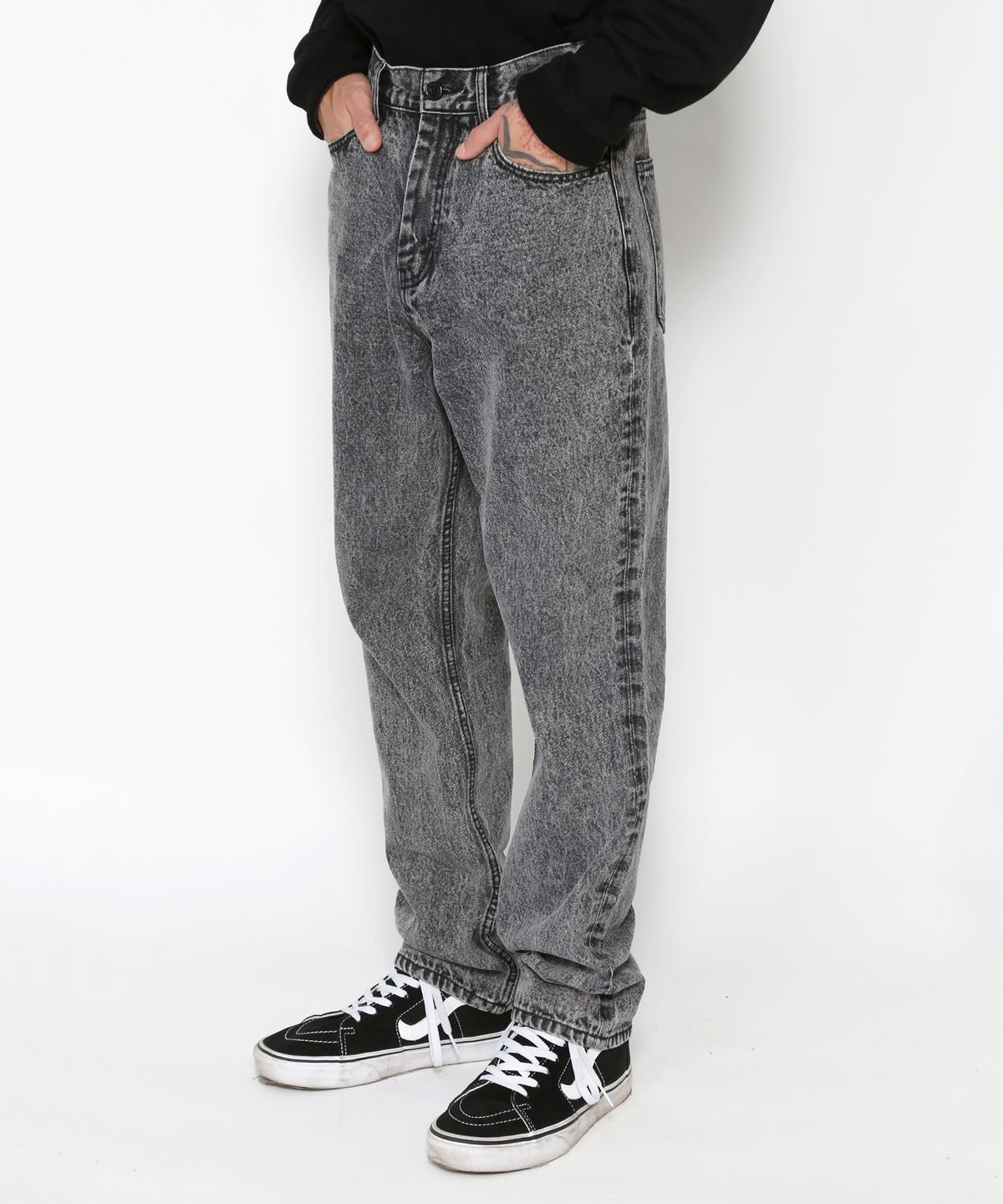 아조바이아조(AJOBYAJO) Snow Washed Jeans [Charcoal]