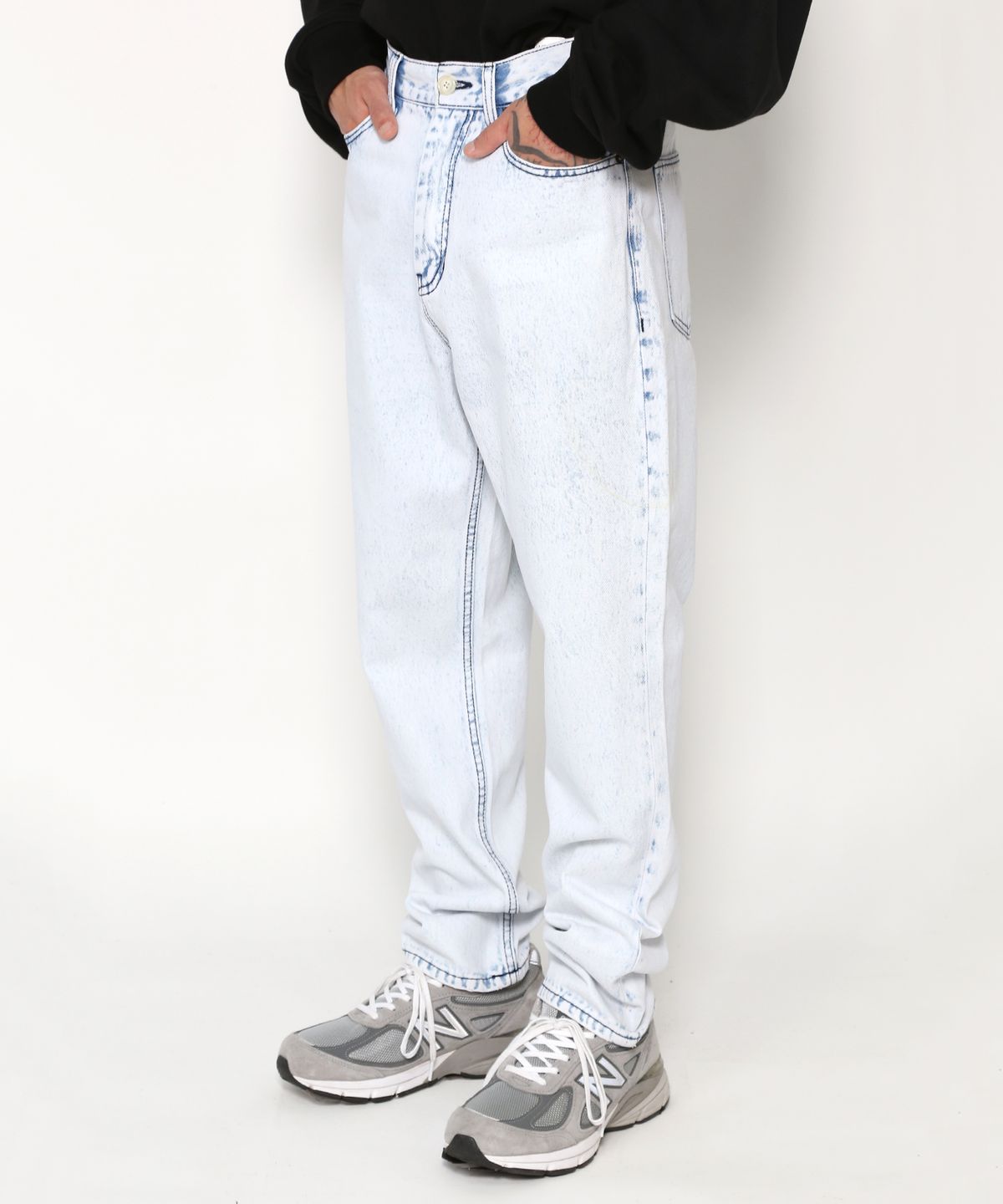 아조바이아조(AJOBYAJO) Snow Washed Jeans [White]