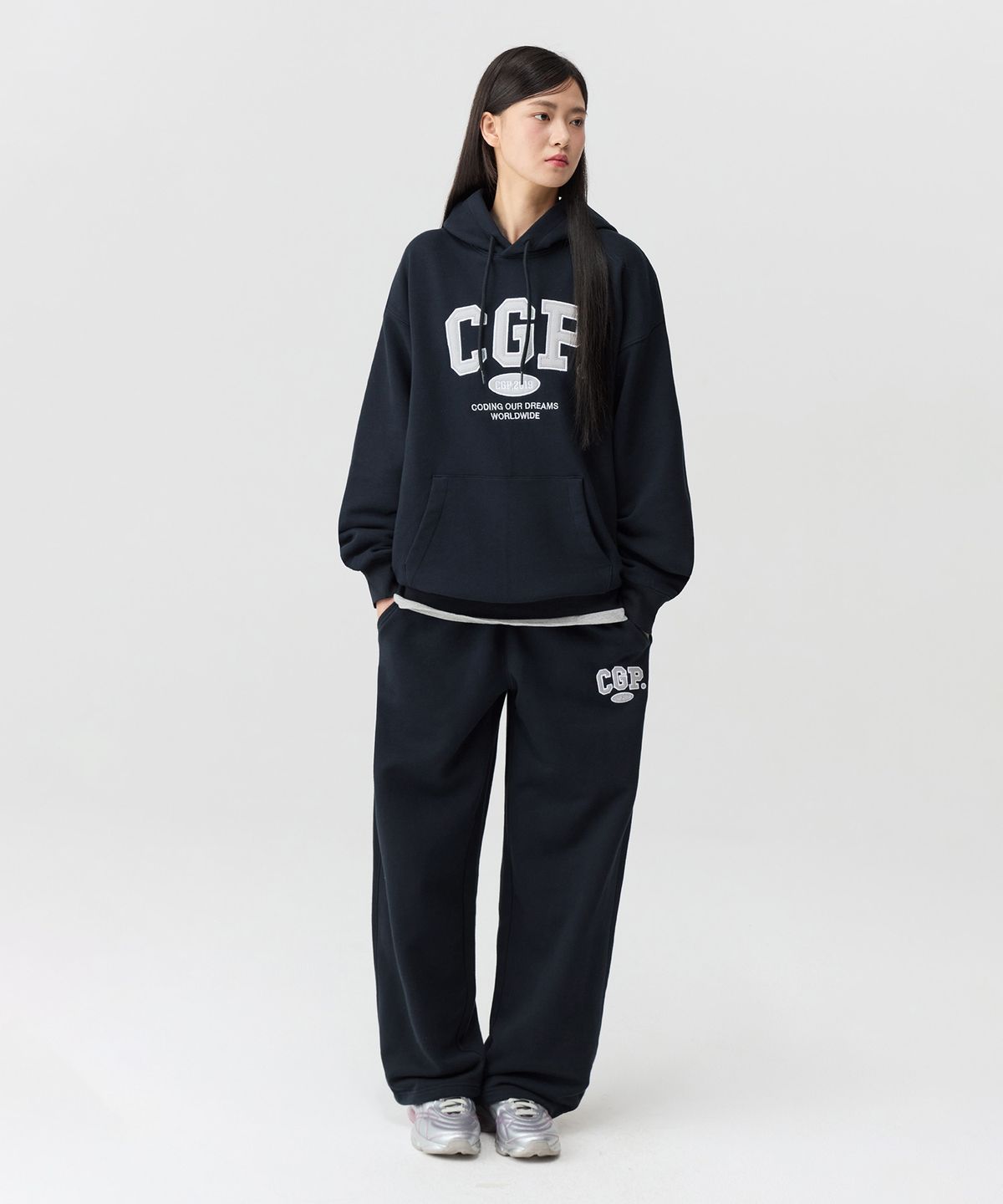 코드그라피(CGP) CGP 아치 로고 맨투맨_네이비BDW
