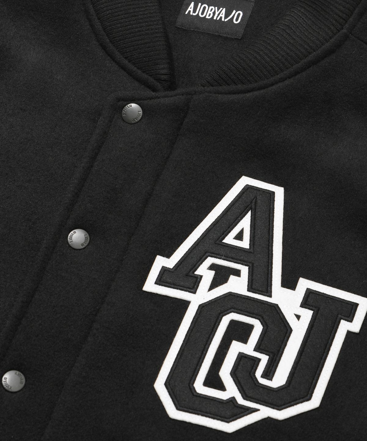 아조바이아조(AJOBYAJO) Oversized Varsity Stadium Jacket_Long [Black]
