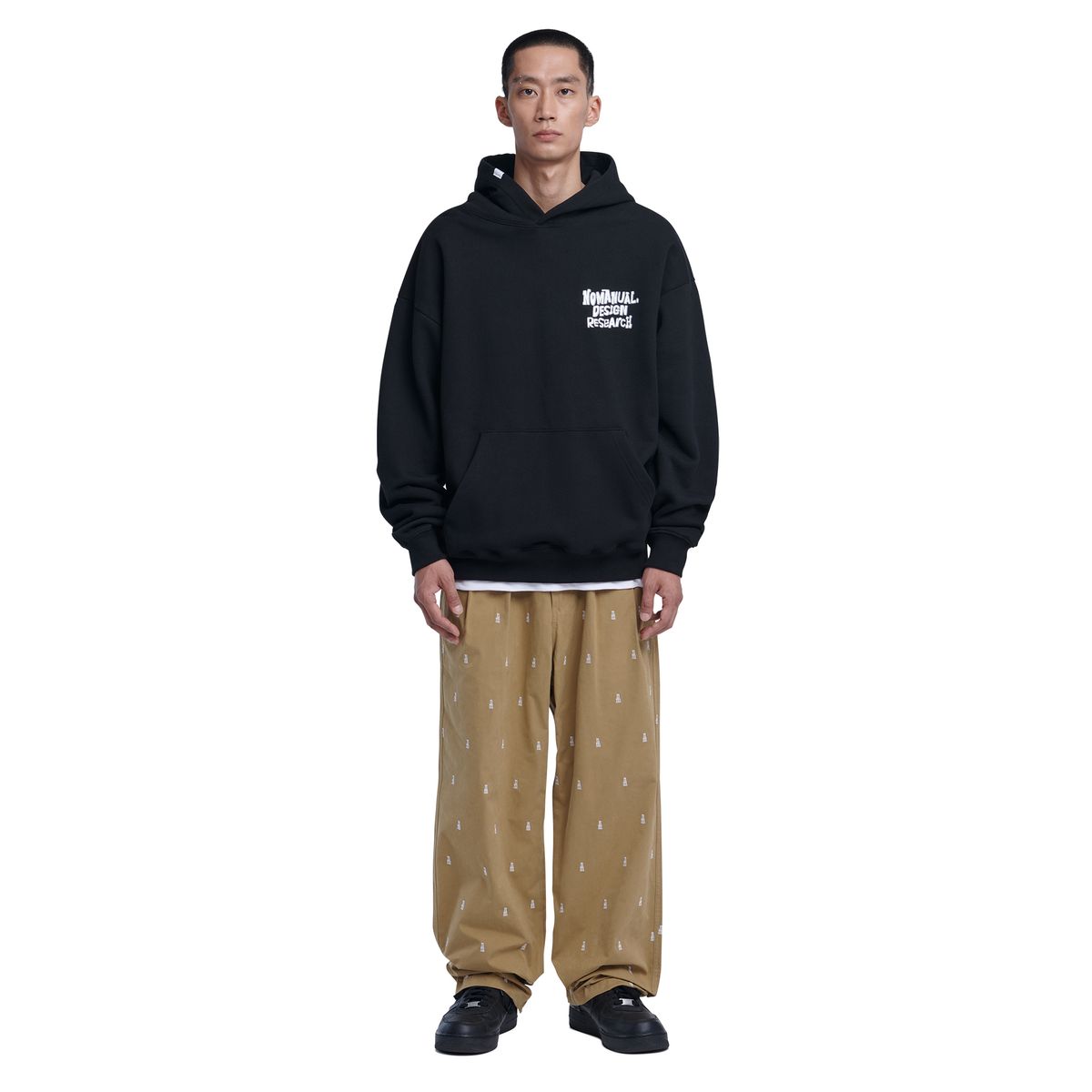 노매뉴얼(NOMANUAL) DOODLE LOGO HOODIE - BLACK