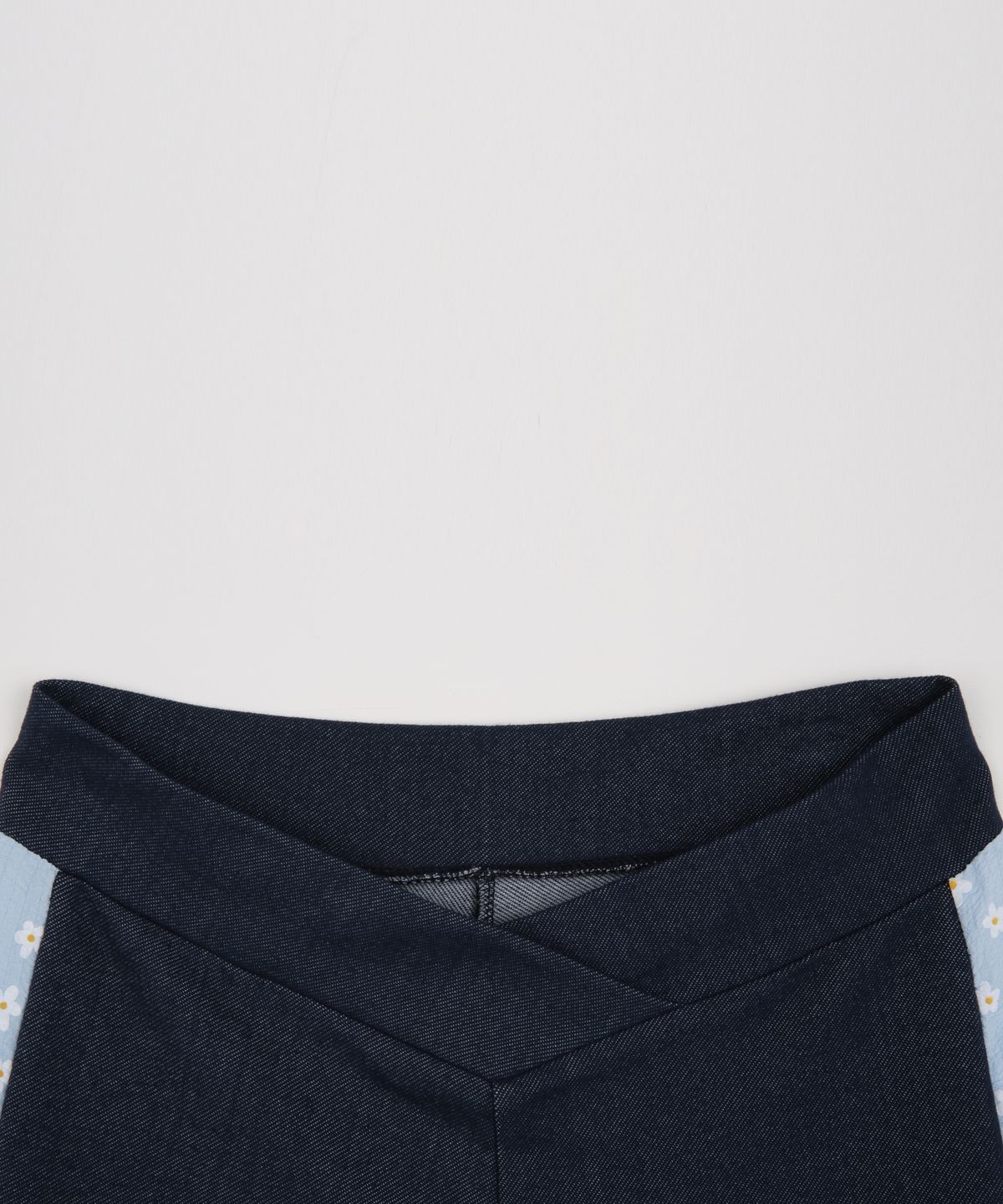 하이스쿨디스코(HIGH SCHOOL DISCO) flower side line pants_denim