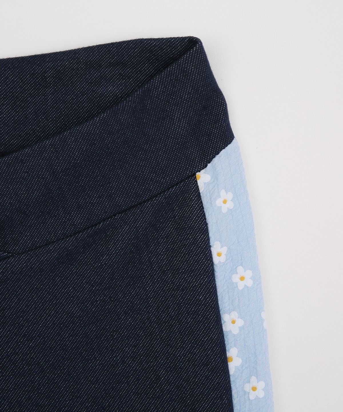 하이스쿨디스코(HIGH SCHOOL DISCO) flower side line pants_denim