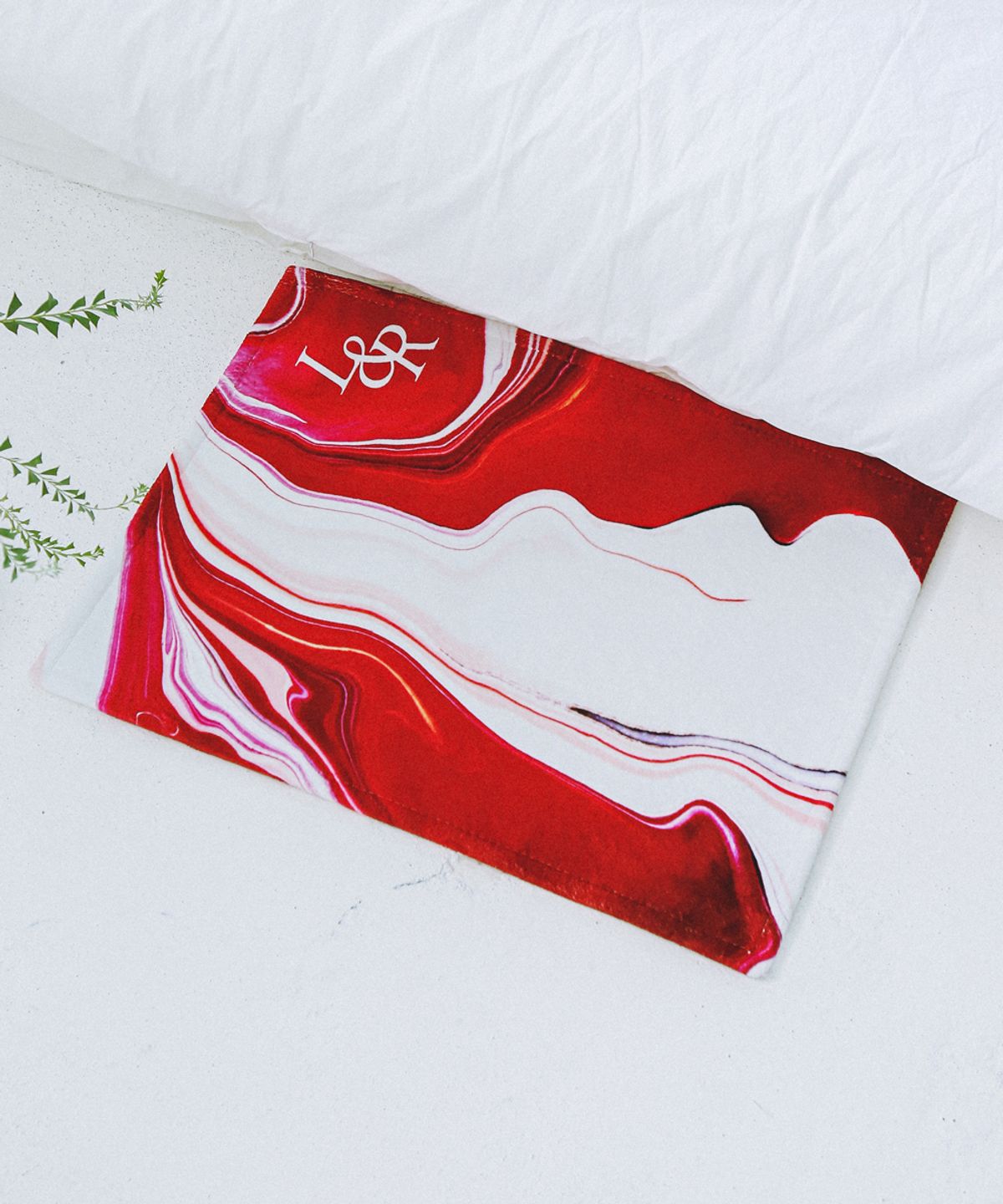 로시로우(LOSSYROW) Lossy Row Small Rug B-03