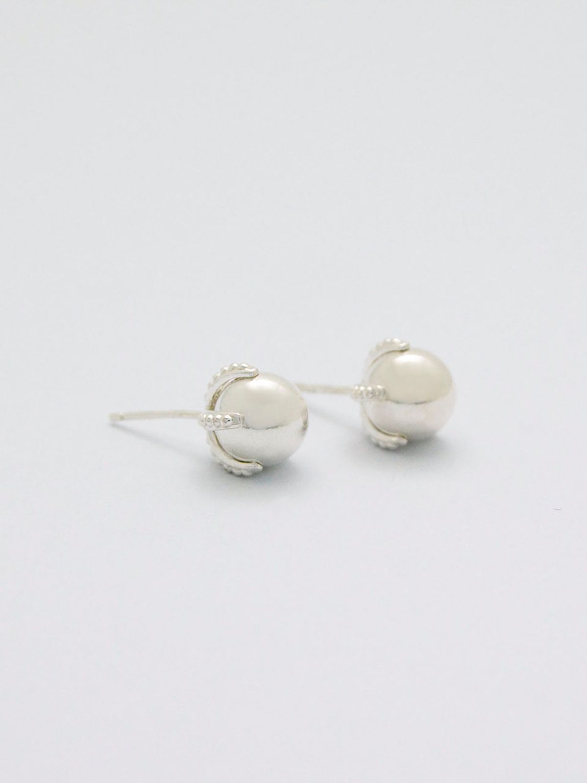 아운드(OUND) cactus ball earring-M