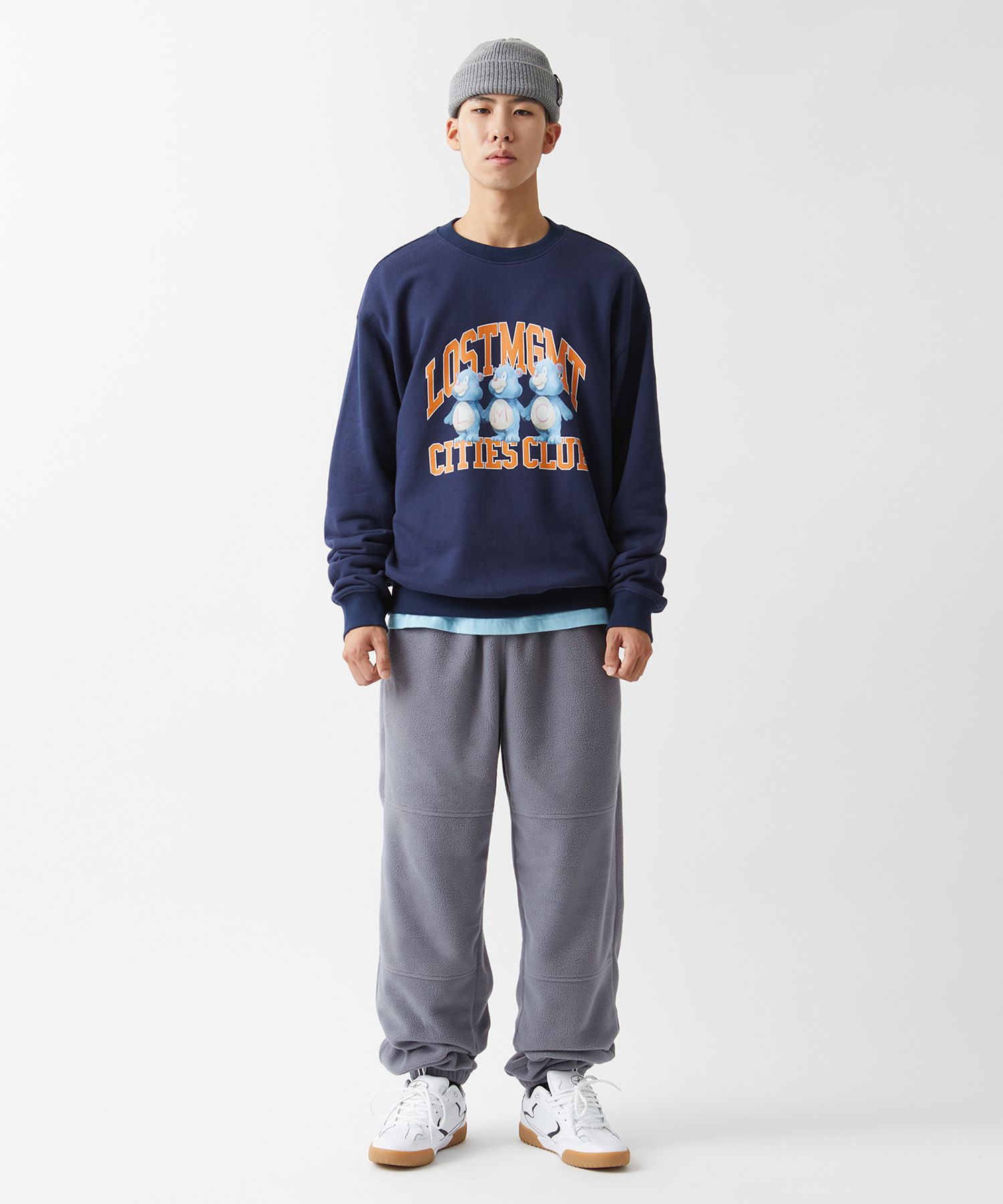[ LMC ] ★ 韓国大人気 ★LMC BEAR ATHLETIC SWEATSHIRT LMC LMC BEAR ATHLETIC SWEATSHIRT black | International Store
