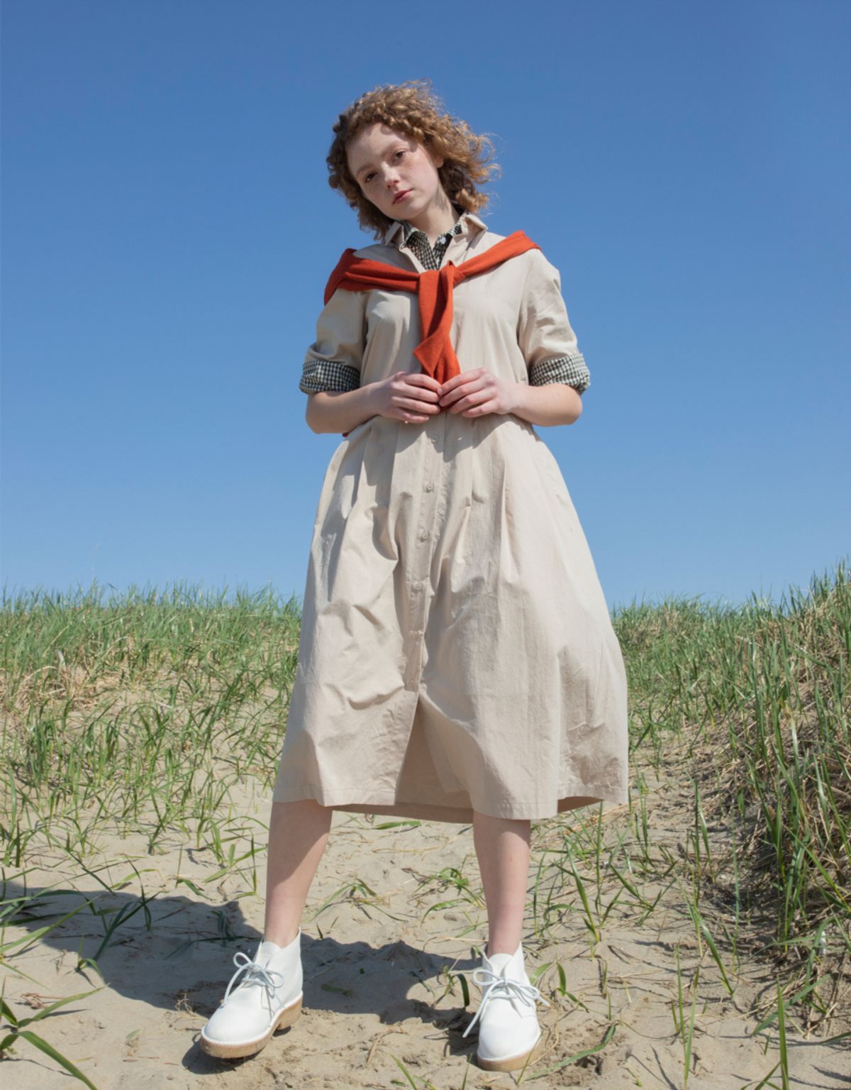 버나드밀즈(BERNARD MILLS) TURN UP SLEEVE DRESS - BEIGE