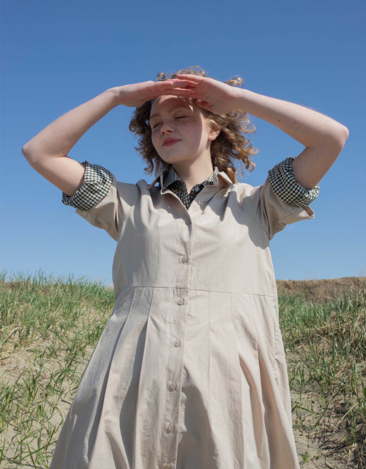 버나드밀즈(BERNARD MILLS) TURN UP SLEEVE DRESS - BEIGE