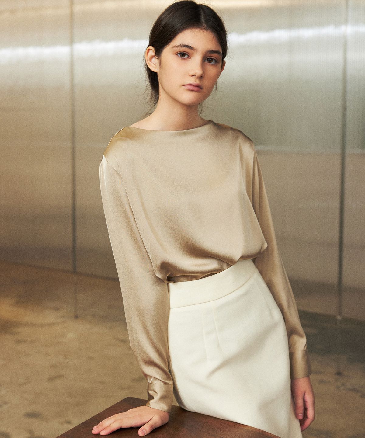 랭5(LANG5) [ELLEN] SATIN BLOUSE [엘렌] 새틴 블라우스