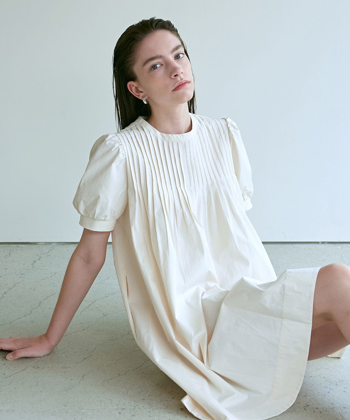 닉앤니콜(NICK&NICOLE) PINTUCK BUTTON DRESS_CREAM