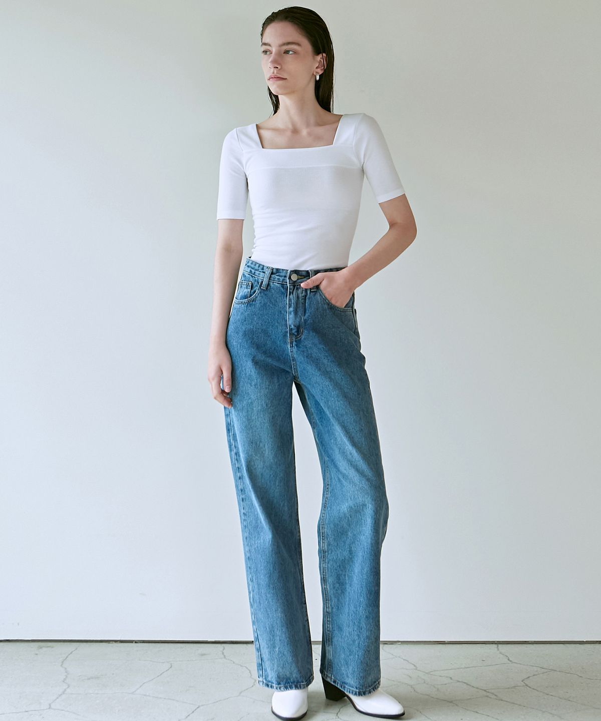 닉앤니콜(NICK&NICOLE) SQUARE NECK SLIM KNIT_WHITE