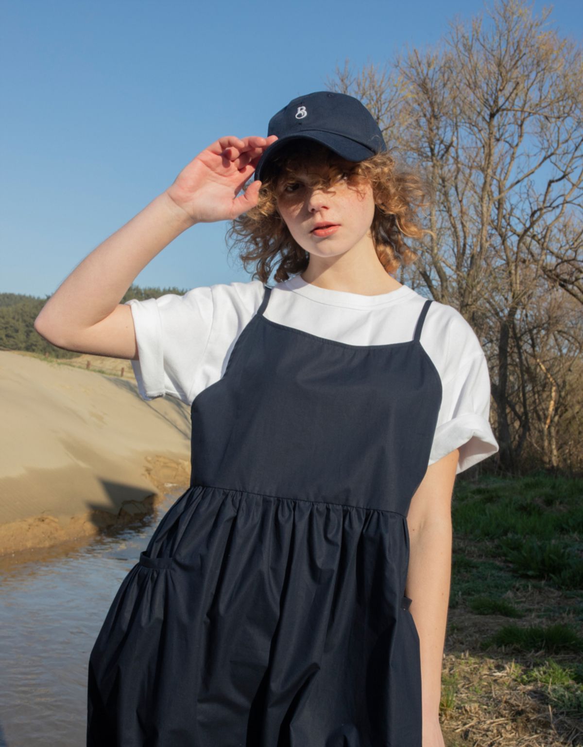버나드밀즈(BERNARD MILLS) SLEEVELESS ONE PIECE - NAVY