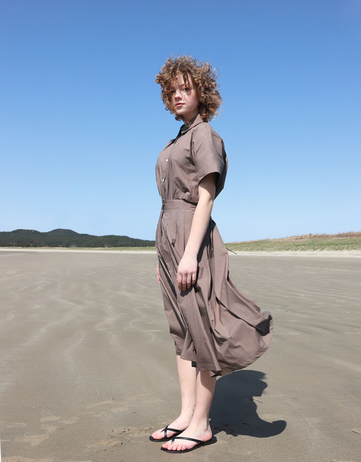버나드밀즈(BERNARD MILLS) OBLONG PLEATED SKIRT - BROWN
