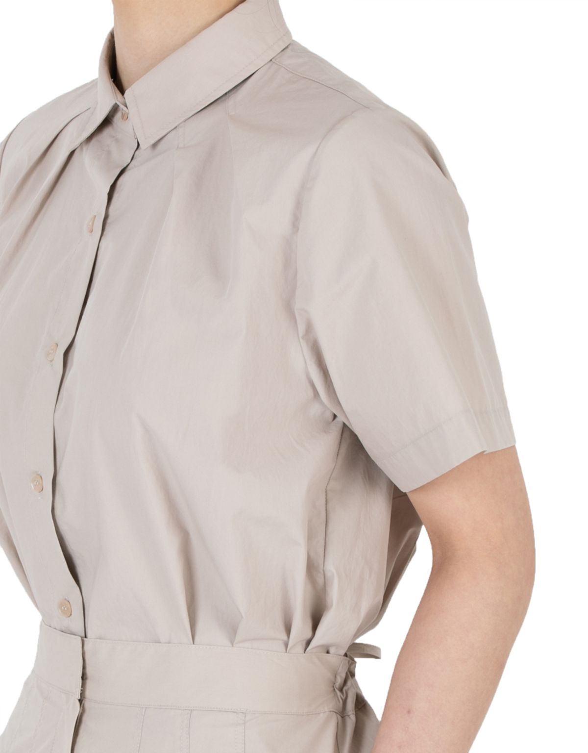 버나드밀즈(BERNARD MILLS) OBLONG PLEATED SHIRT - BEIGE