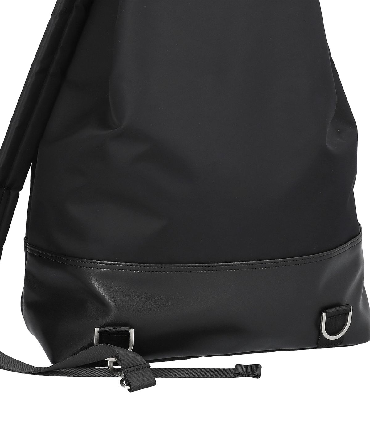에스에스알엘(SSRL) Minimal Bucket Sling Bag / Black