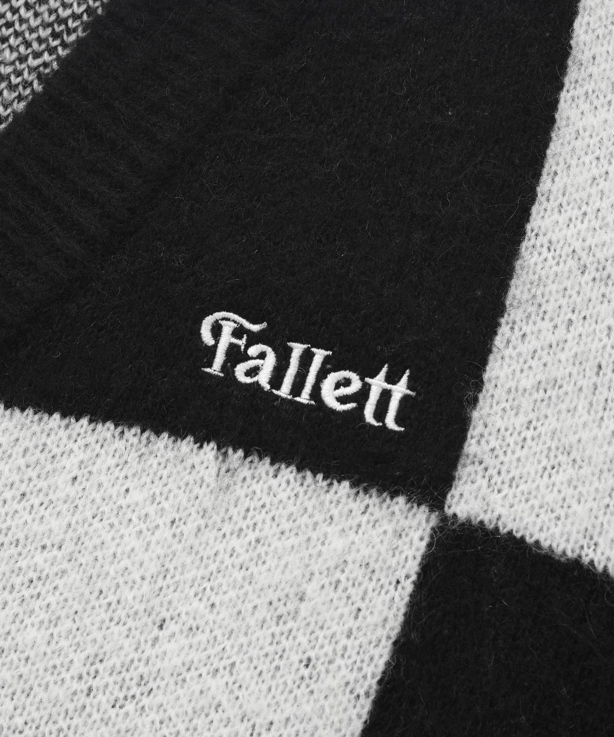 팔렛(FALLETT) 체커보드 니트 가디건 블랙