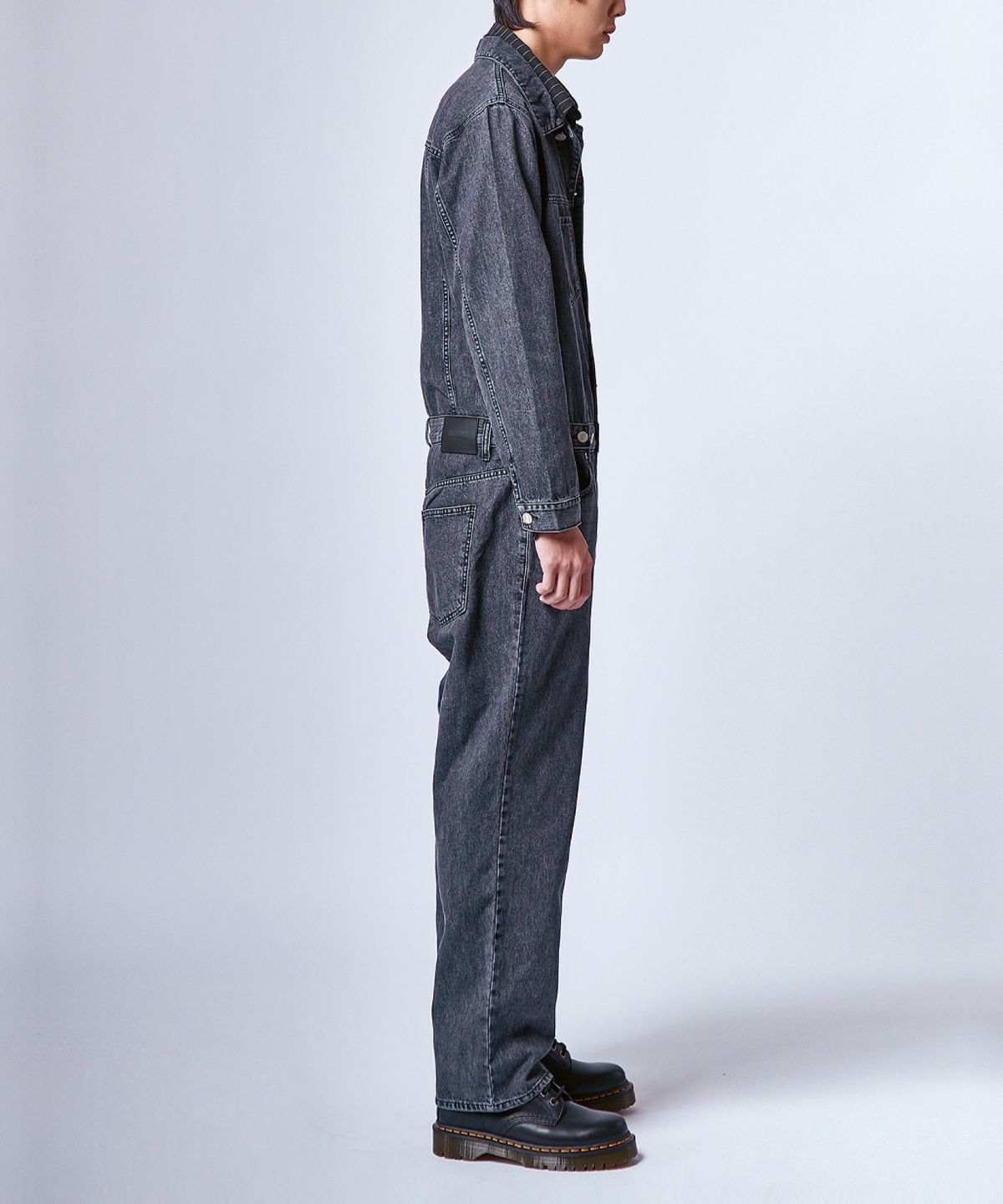 필로그램(PHILOGRAM) PLG 데님 점프수트(Black)